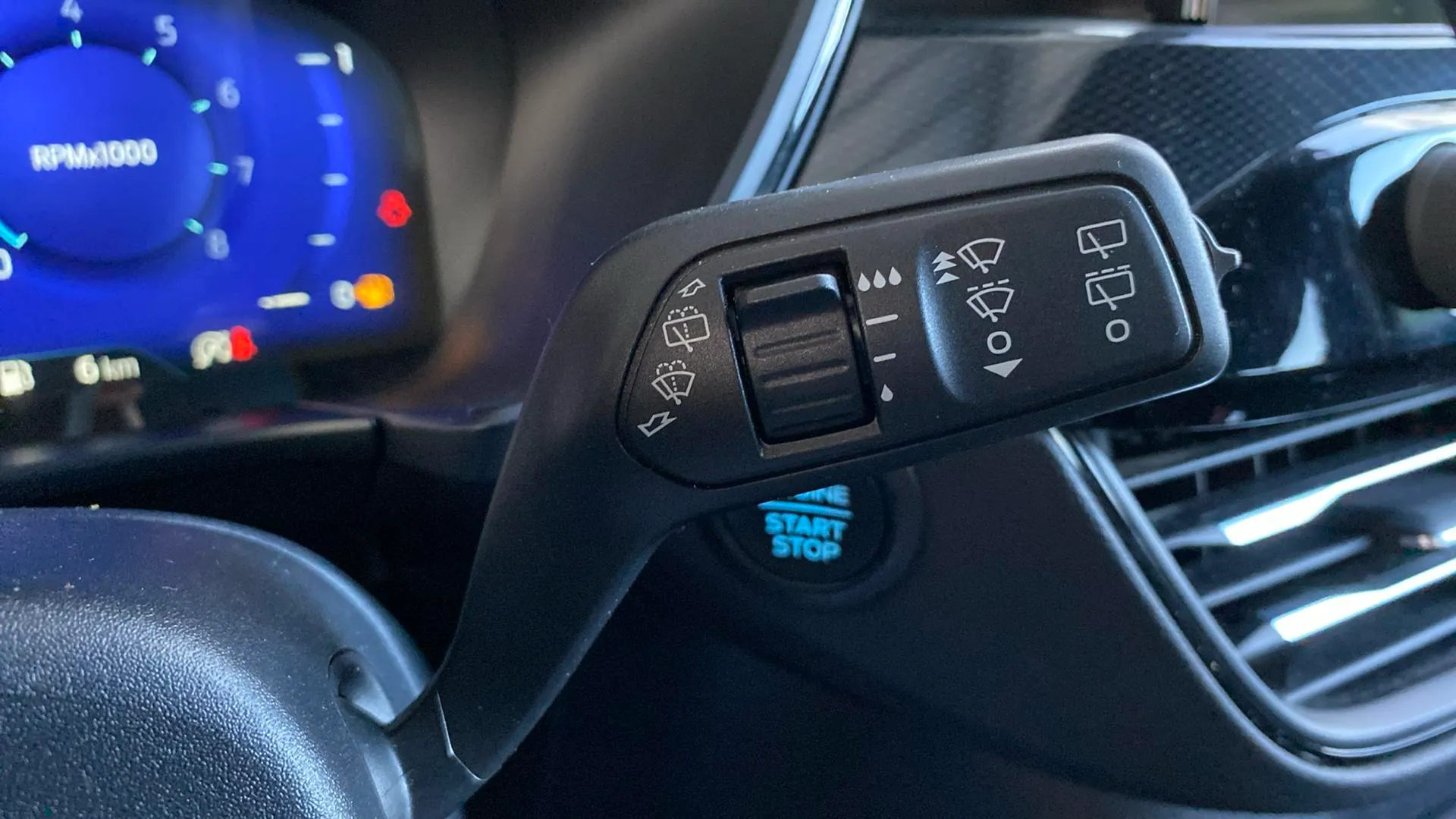 Ford Kuga ST-Line 1.5T EcoBoost - foto 15