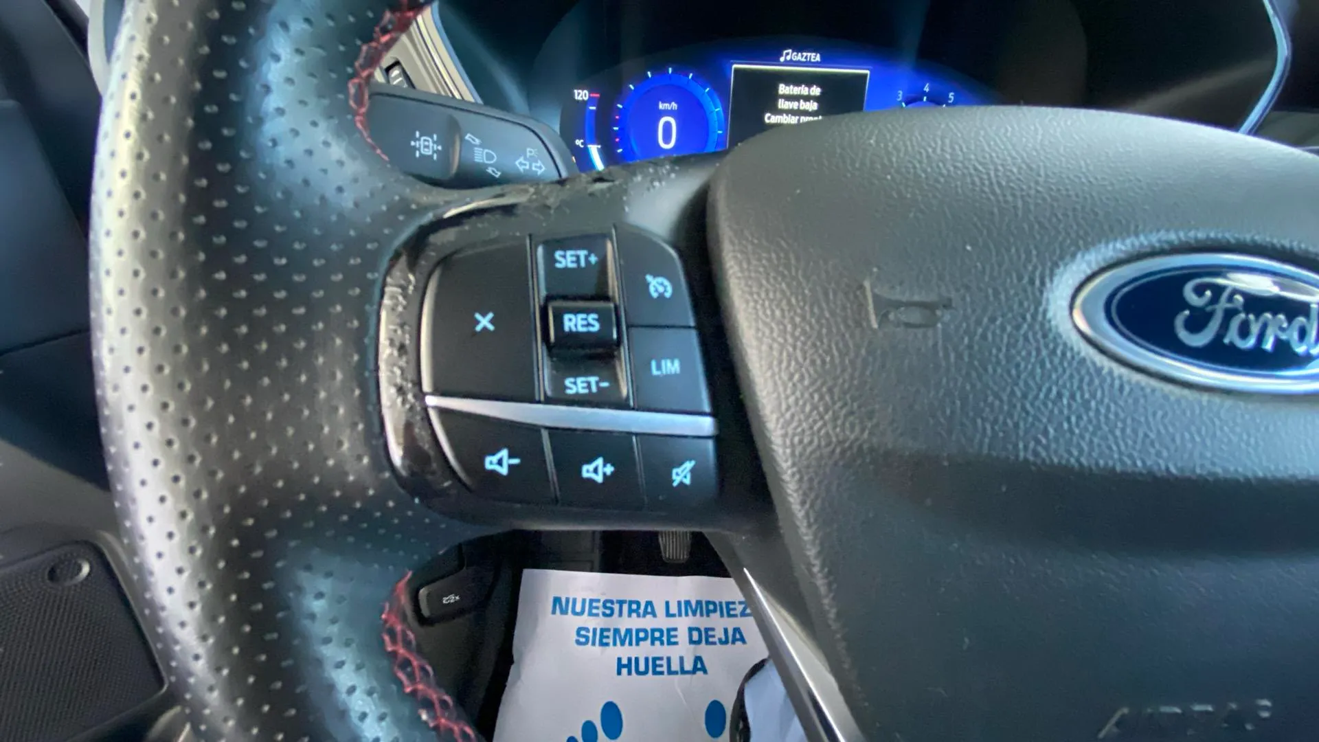 Ford Kuga ST-Line 1.5T EcoBoost - foto 13