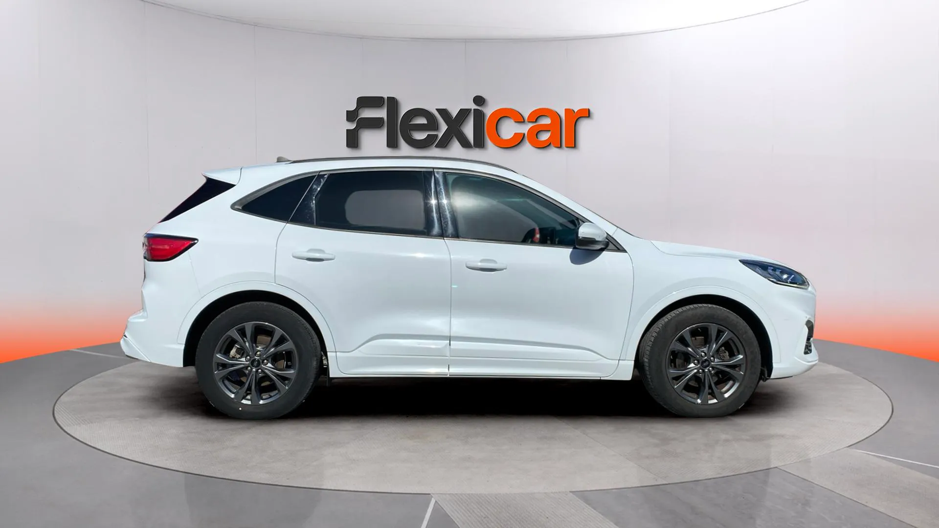 Ford Kuga ST-Line 1.5T EcoBoost - foto 8