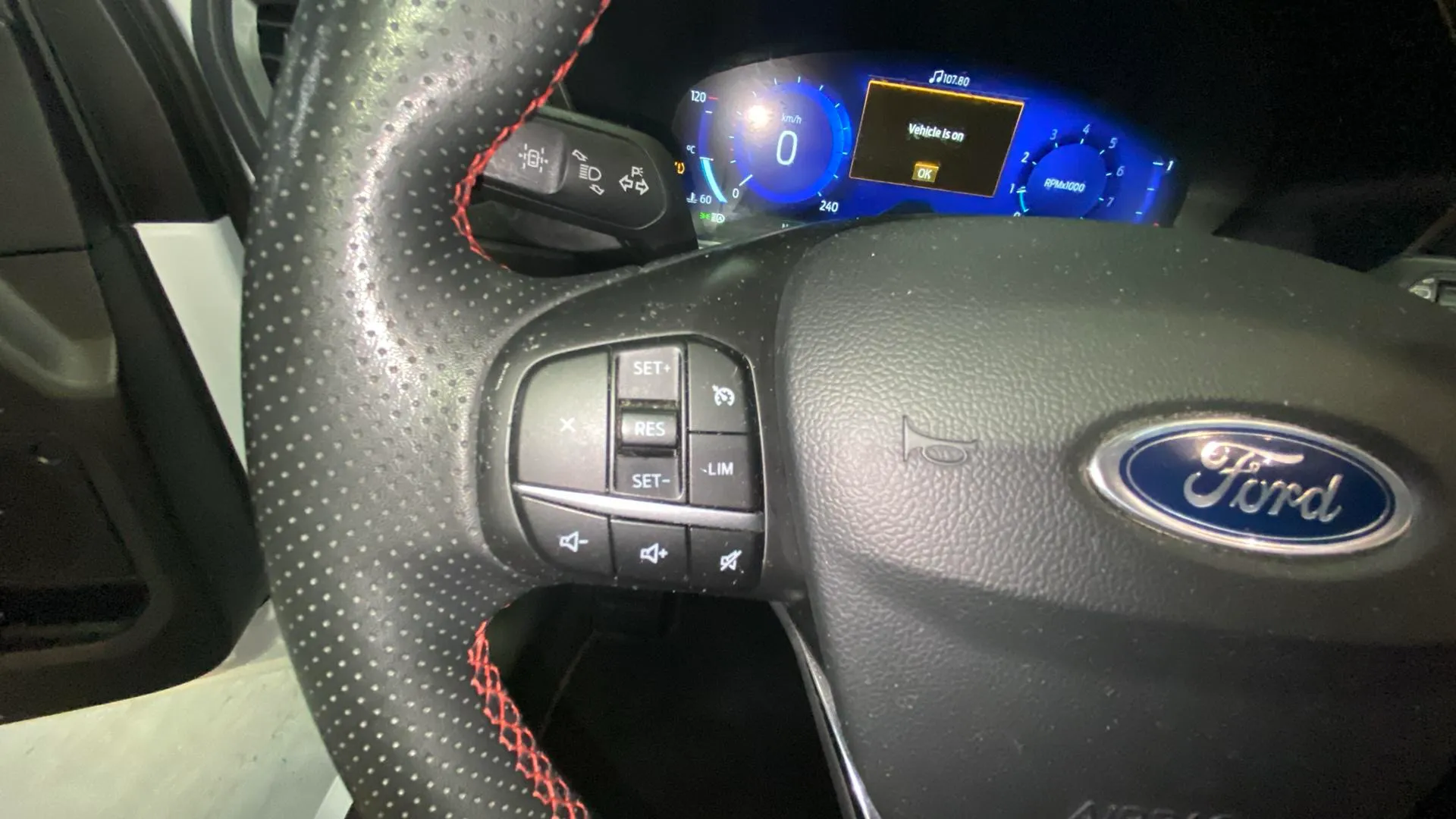 Ford Kuga ST-Line 1.5T EcoBoost - foto 17