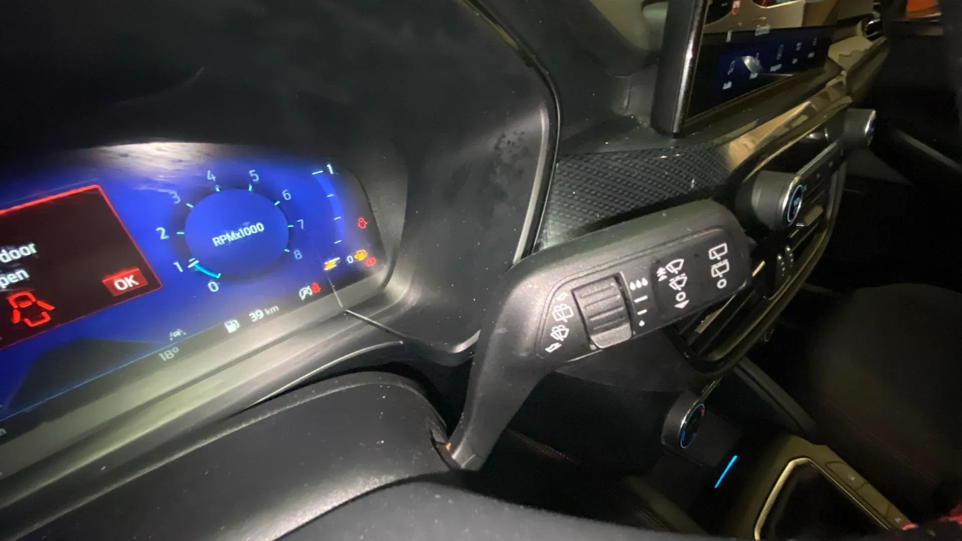 Ford Kuga ST-Line 1.5T EcoBoost - foto 21