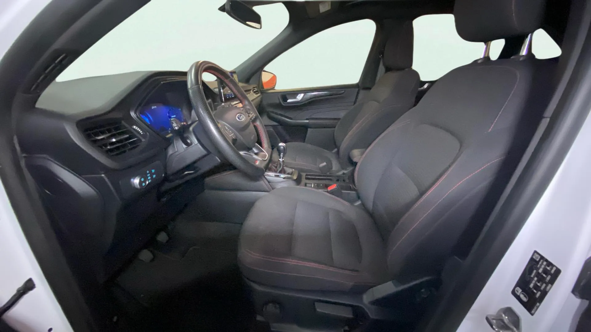 Ford Kuga ST-Line 1.5T EcoBoost - foto 15