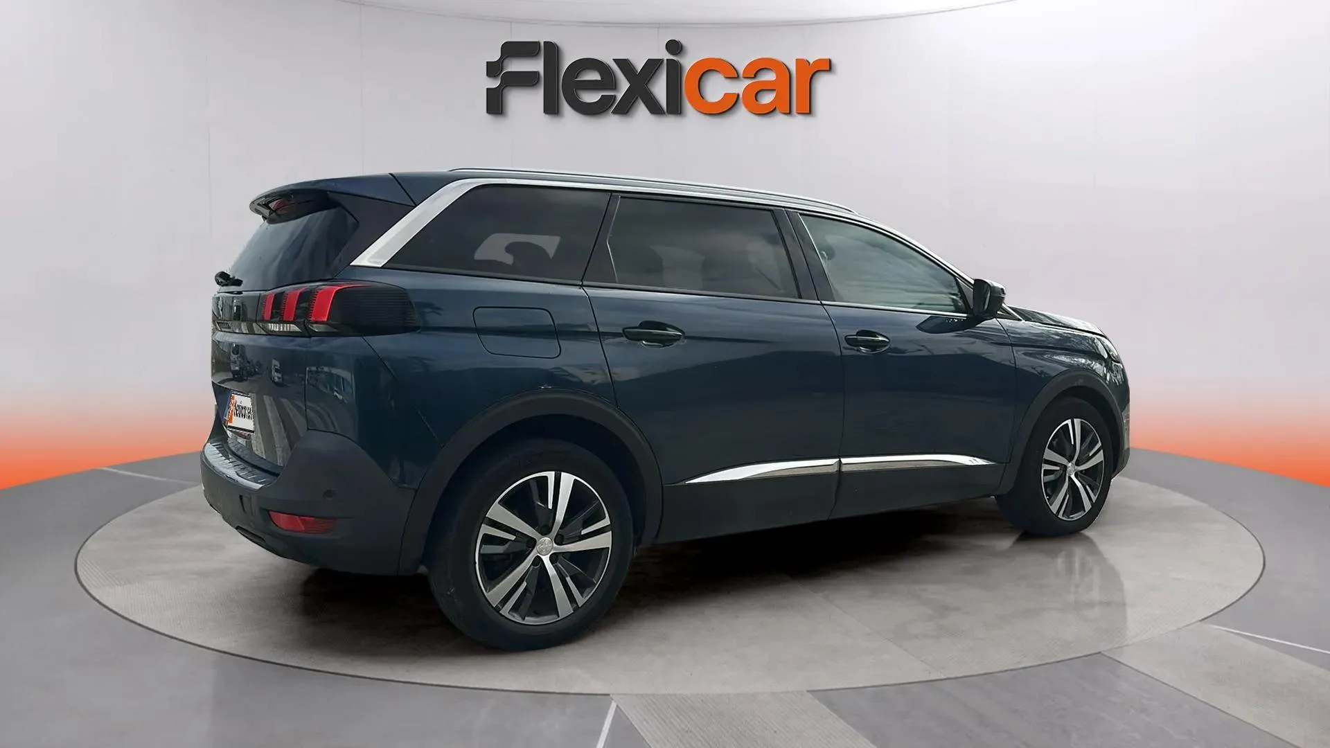 Peugeot 5008 1.5 BlueHDi Allure Pack EAT8 - foto 11