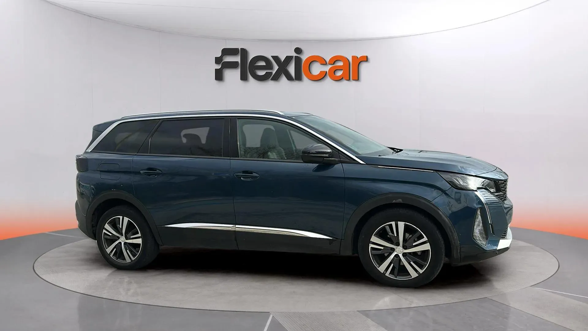 Peugeot 5008 1.5 BlueHDi Allure Pack EAT8 - foto 13