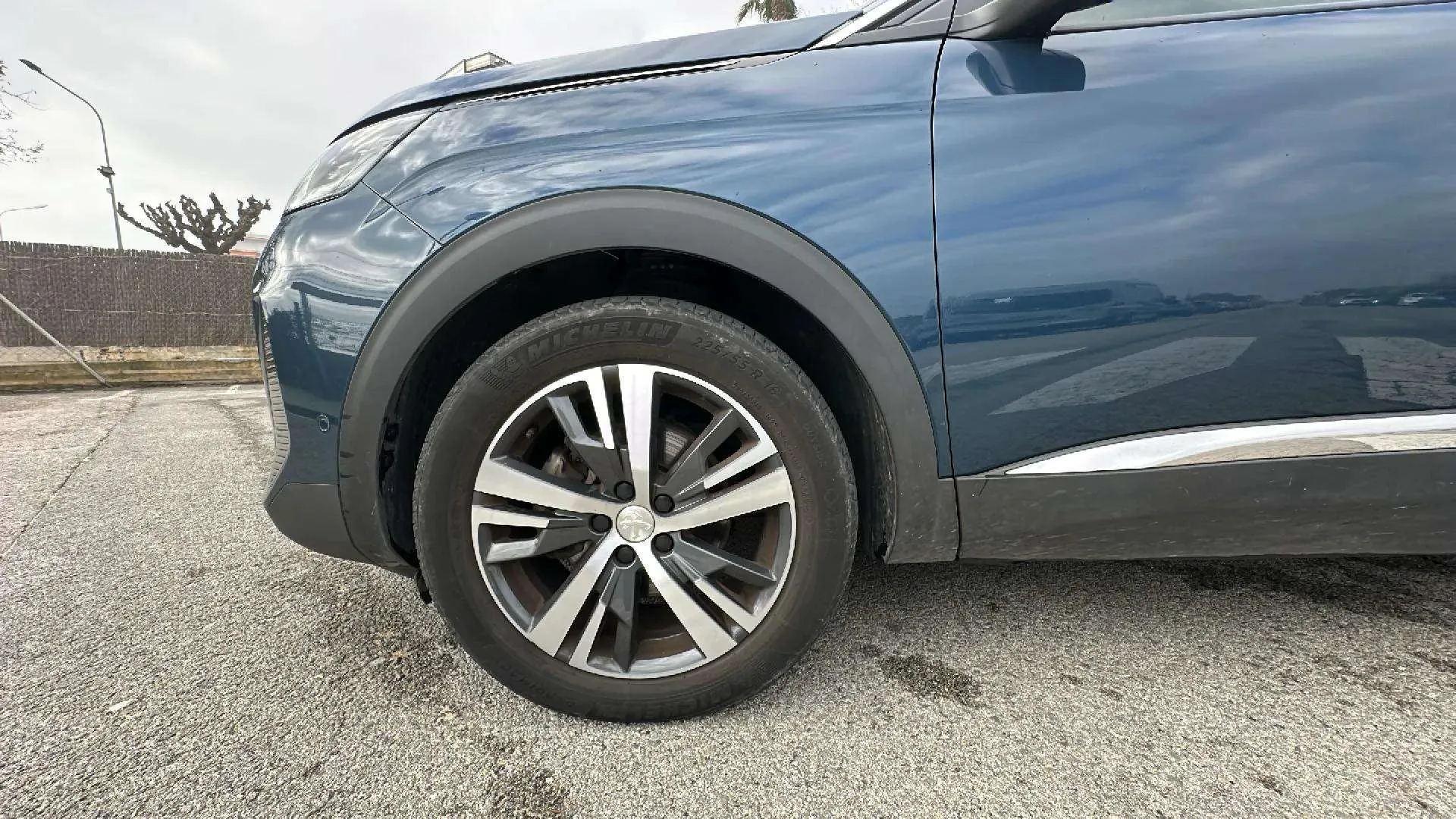 Peugeot 5008 1.5 BlueHDi Allure Pack EAT8 - foto 21