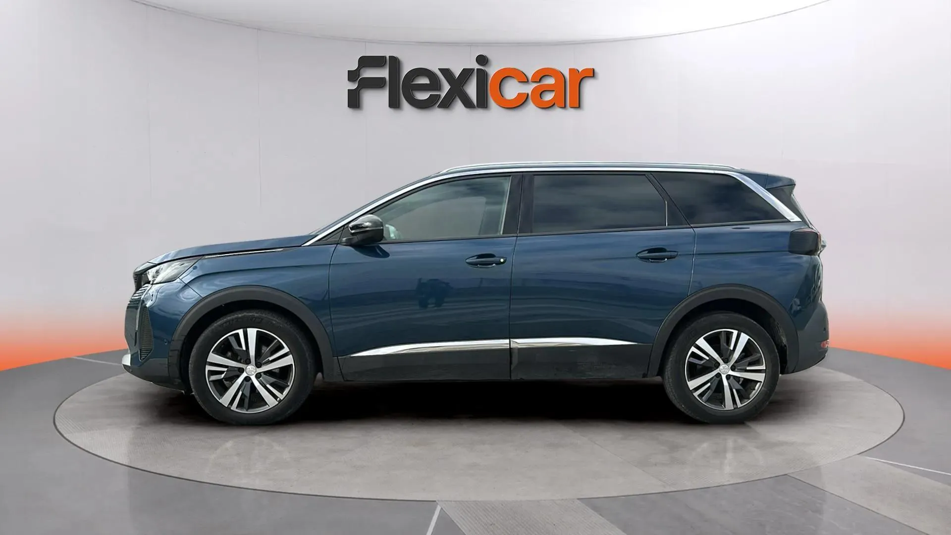 Peugeot 5008 1.5 BlueHDi Allure Pack EAT8 - foto 5