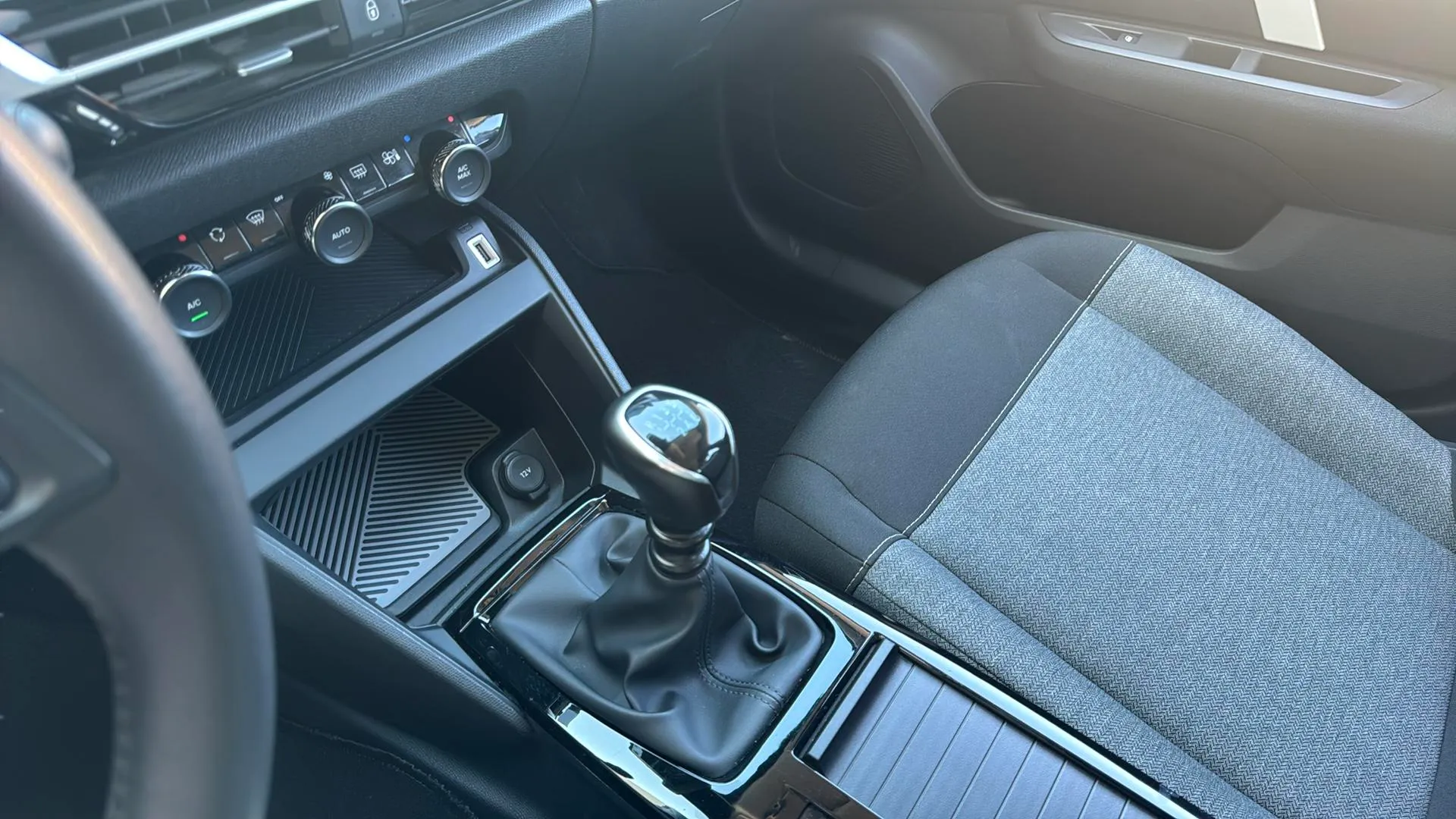 Citroën C4 PureTech 130 You - foto 19