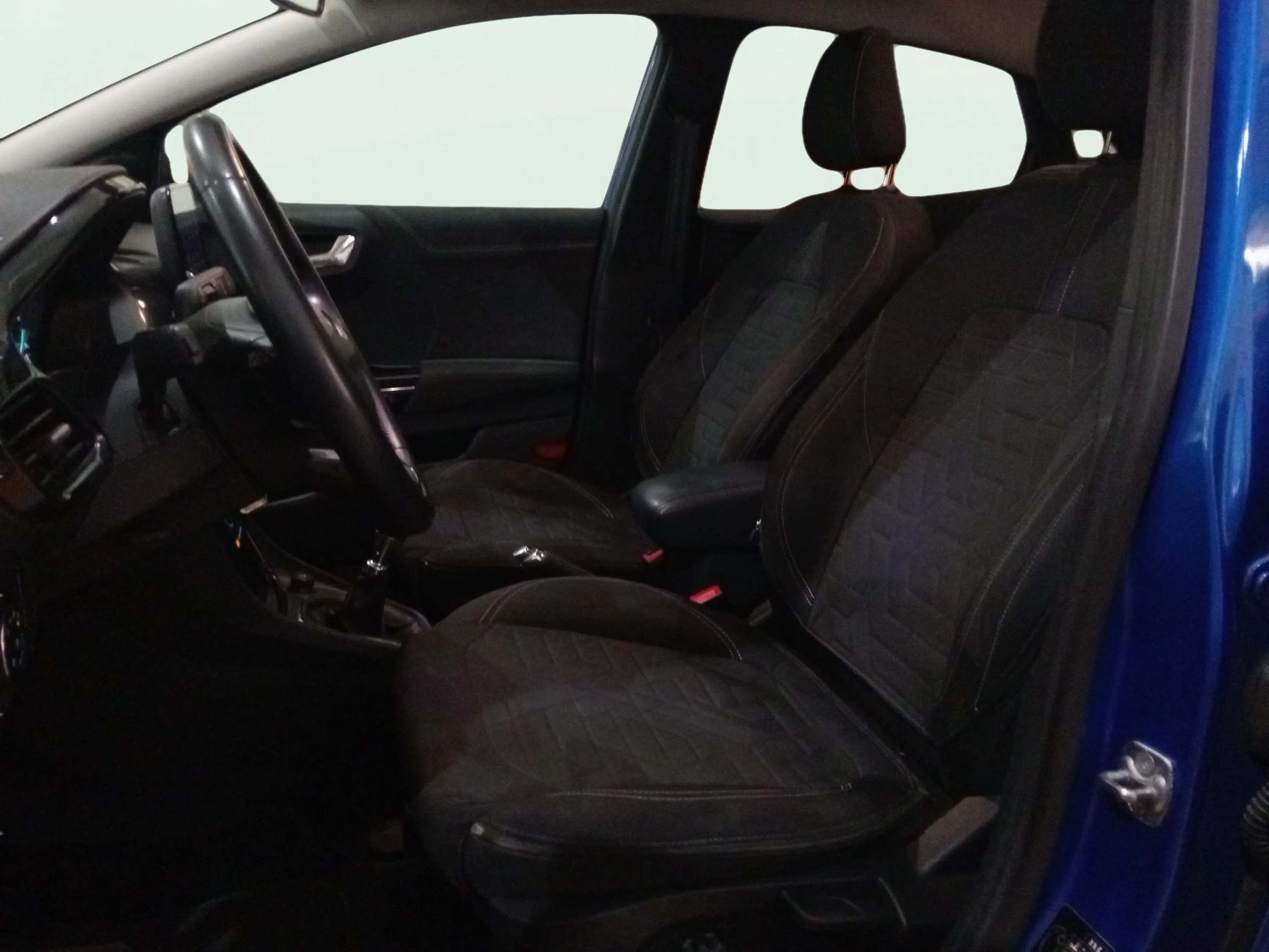 Ford Puma 1.0 EcoBoost Titanium Design MHEV - foto 8