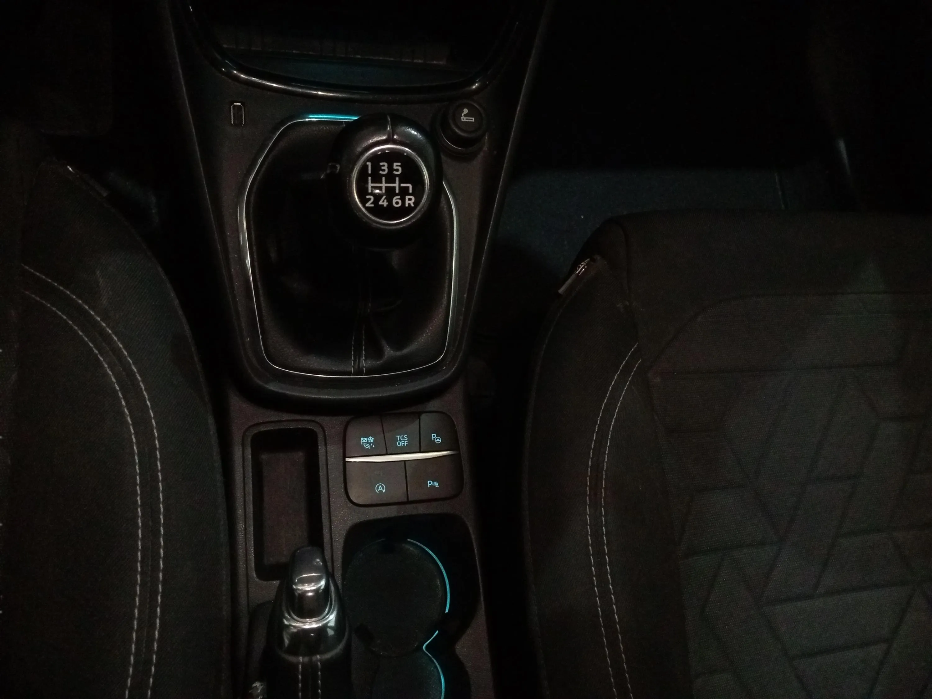 Ford Puma 1.0 EcoBoost Titanium Design MHEV - foto 19