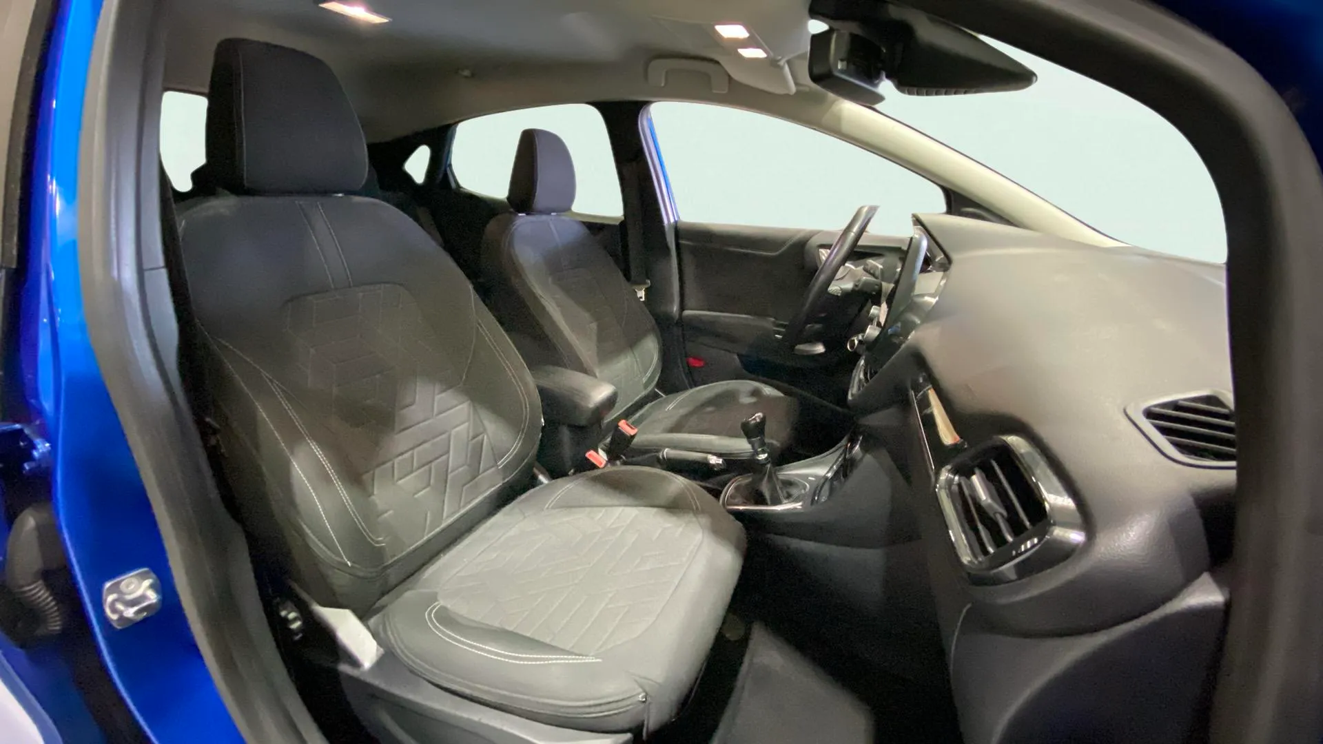 Ford Puma 1.0 EcoBoost ST-Line Design MHEV - foto 11
