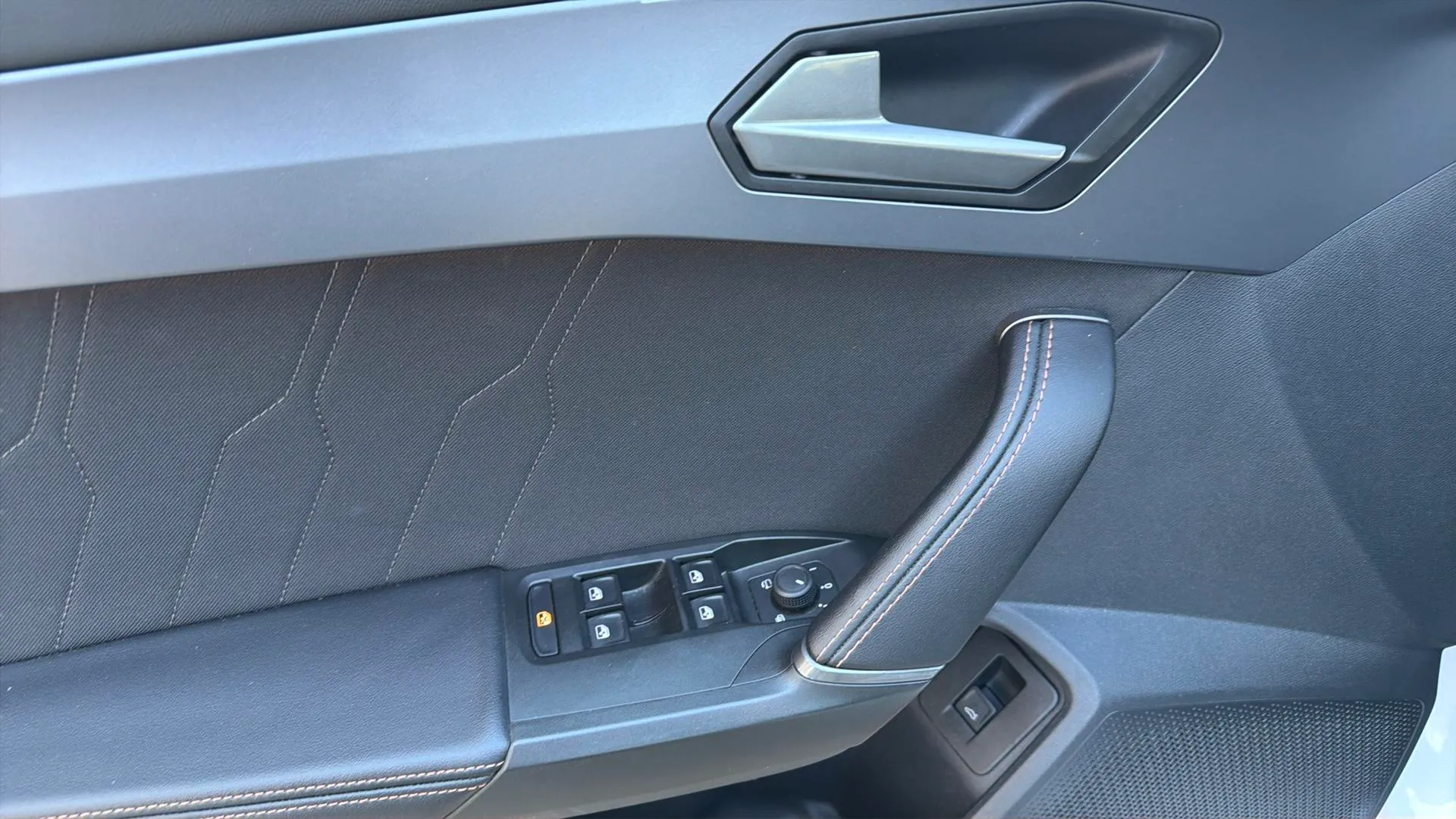 Cupra León SP 1.5 eTSI DSG - foto 26