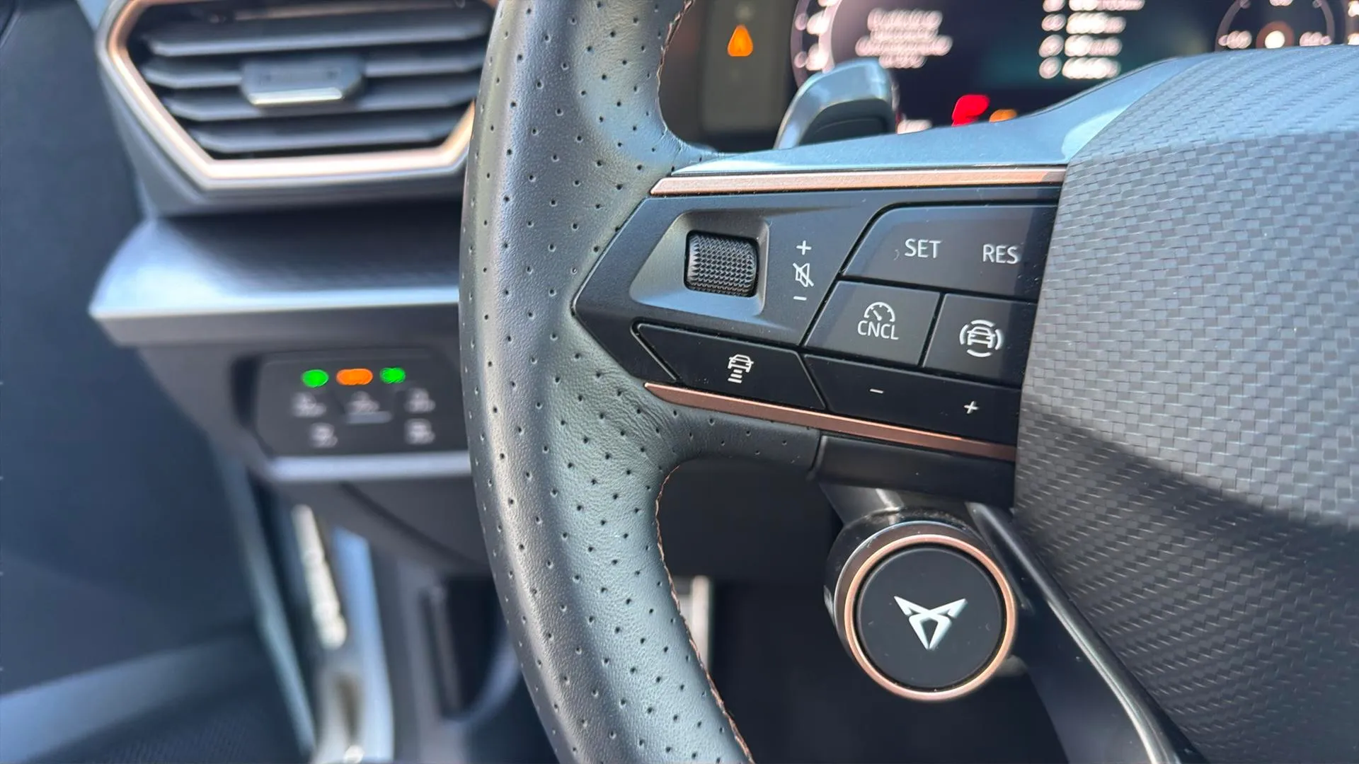 Cupra León SP 1.5 eTSI DSG - foto 22