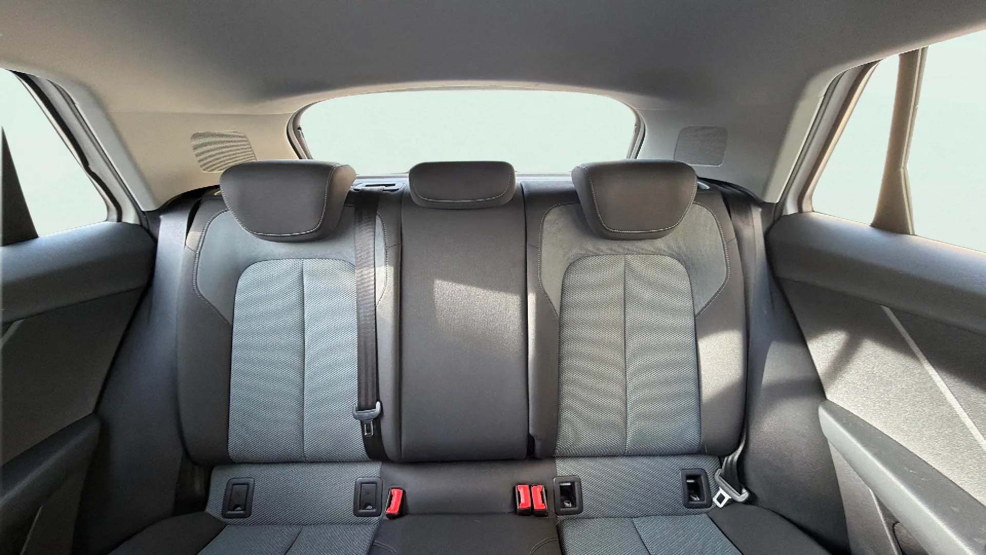 Audi Q2 Design 30 TFSI - foto 17