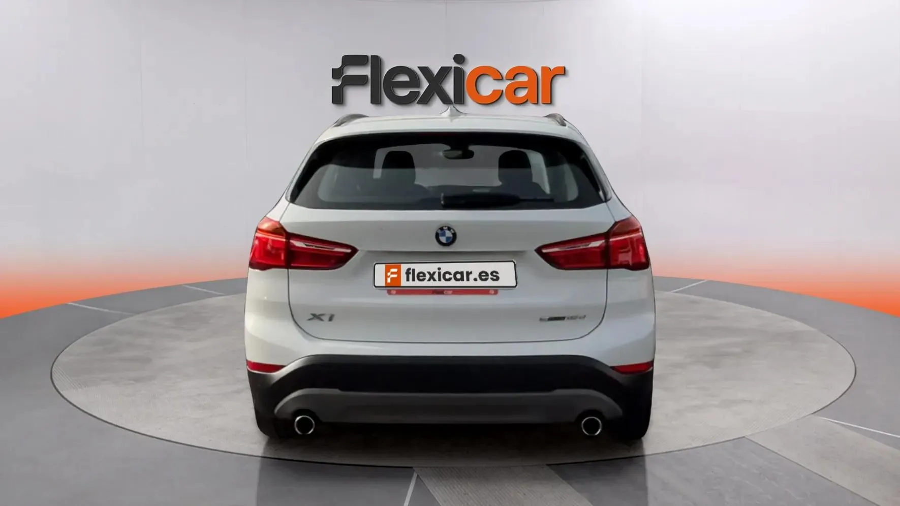 BMW X1 sDrive18d Business - foto 4
