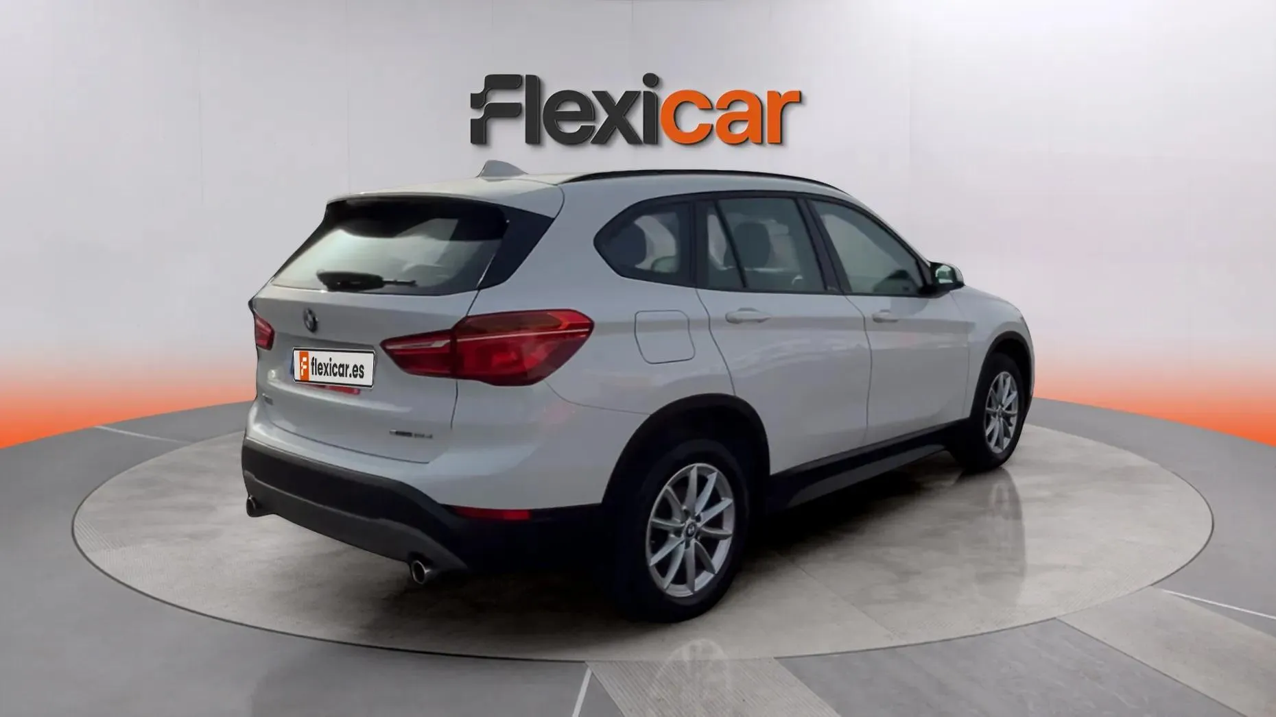 BMW X1 sDrive18d Business - foto 3