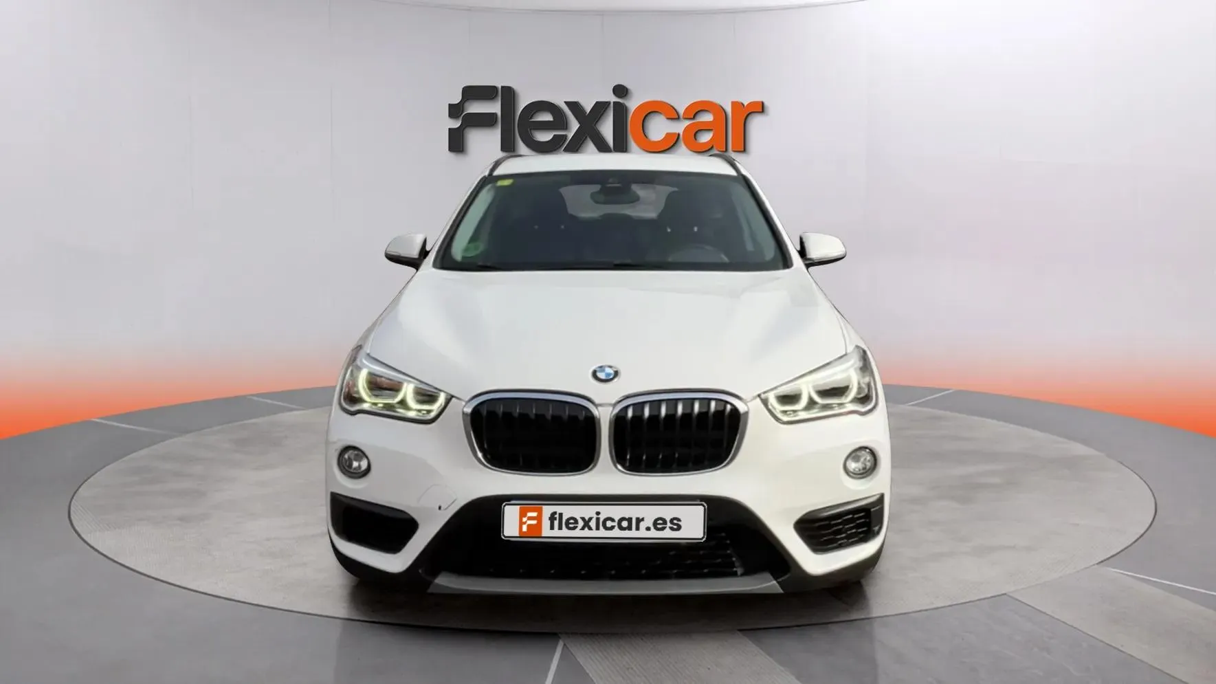 BMW X1 sDrive18d Business - foto 9