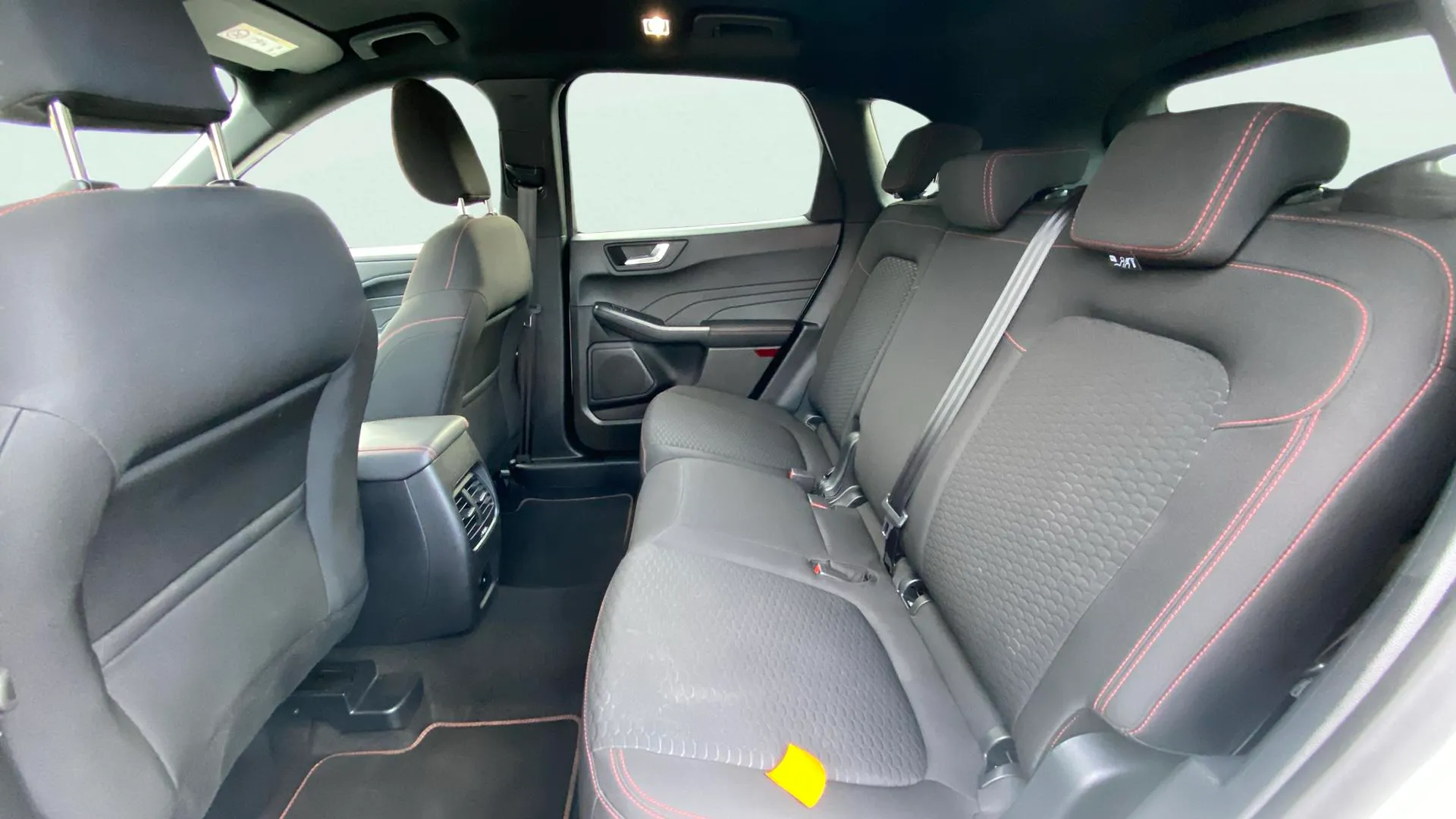 Ford Kuga ST-Line 1.5T EcoBoost - foto 30