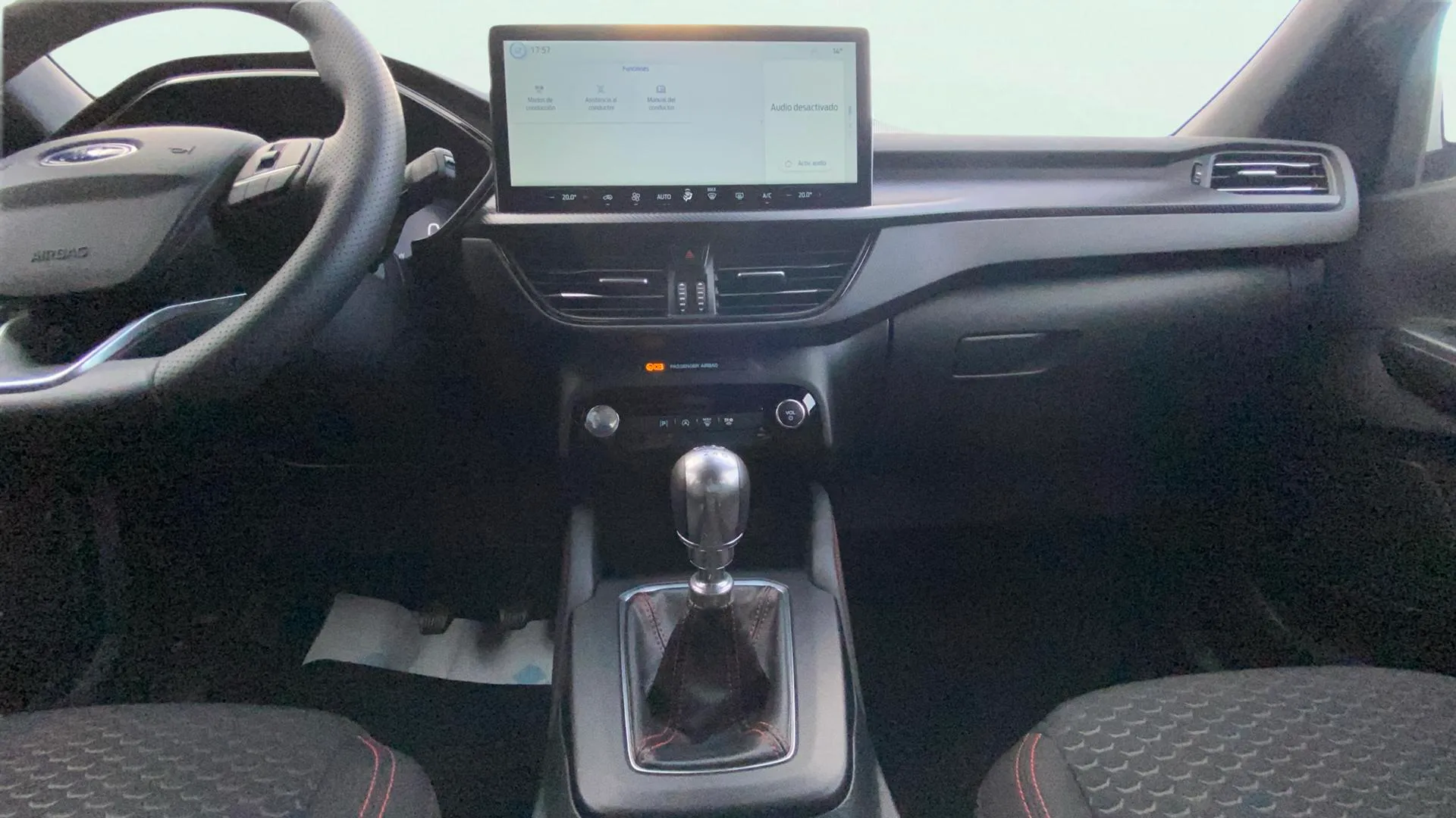 Ford Kuga ST-Line 1.5T EcoBoost - foto 16