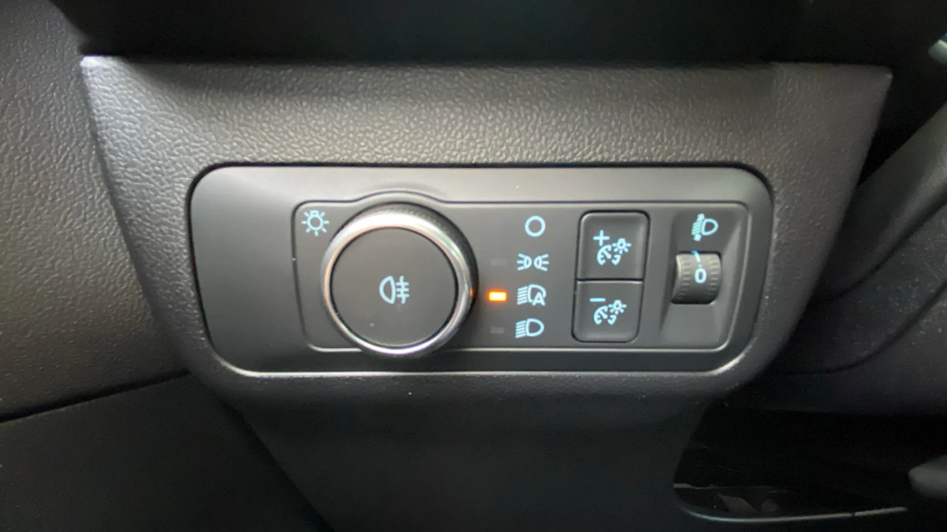 Ford Kuga ST-Line 1.5T EcoBoost - foto 25