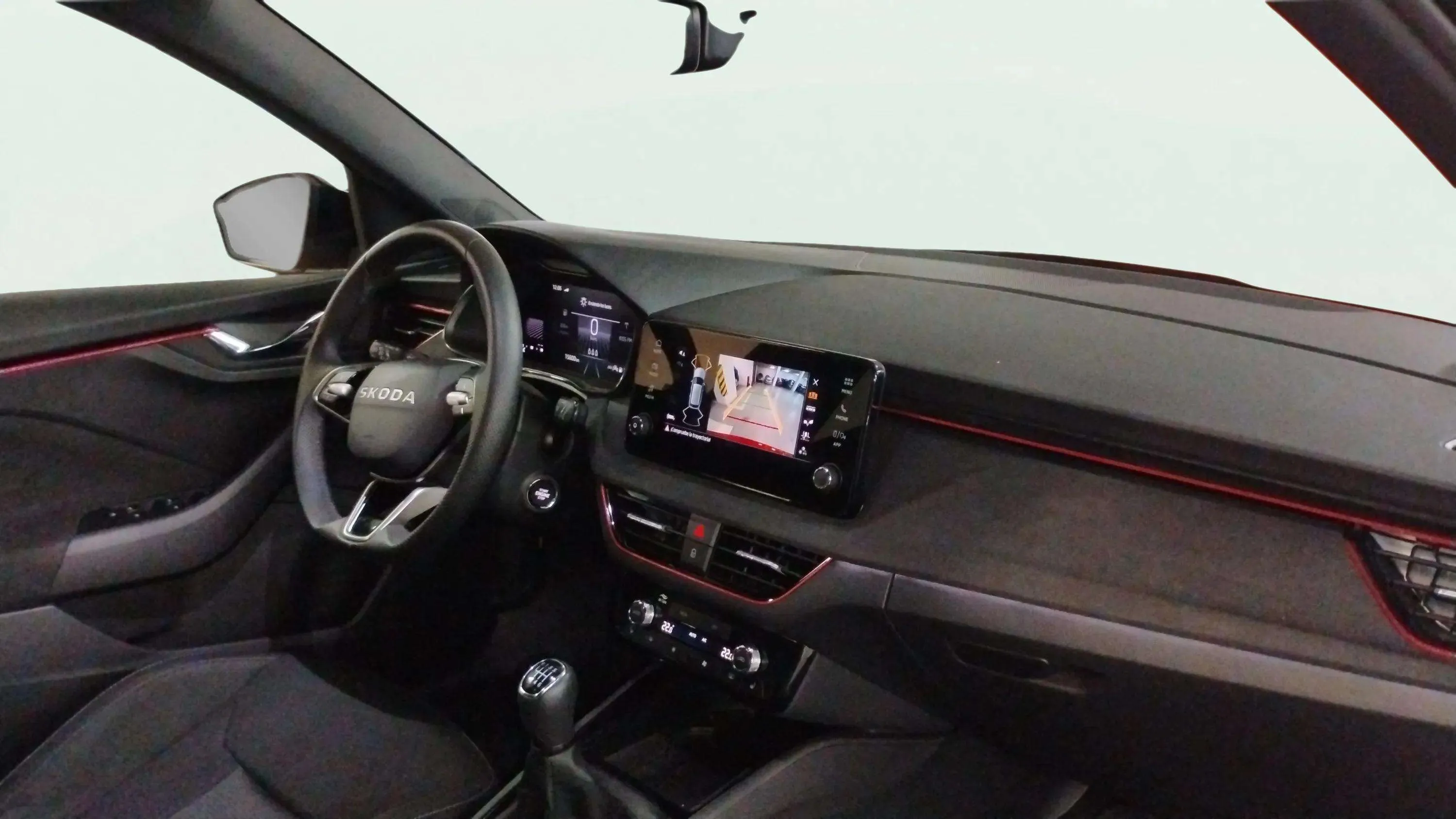 Škoda Kamiq 1.5 TSI Selection - foto 9