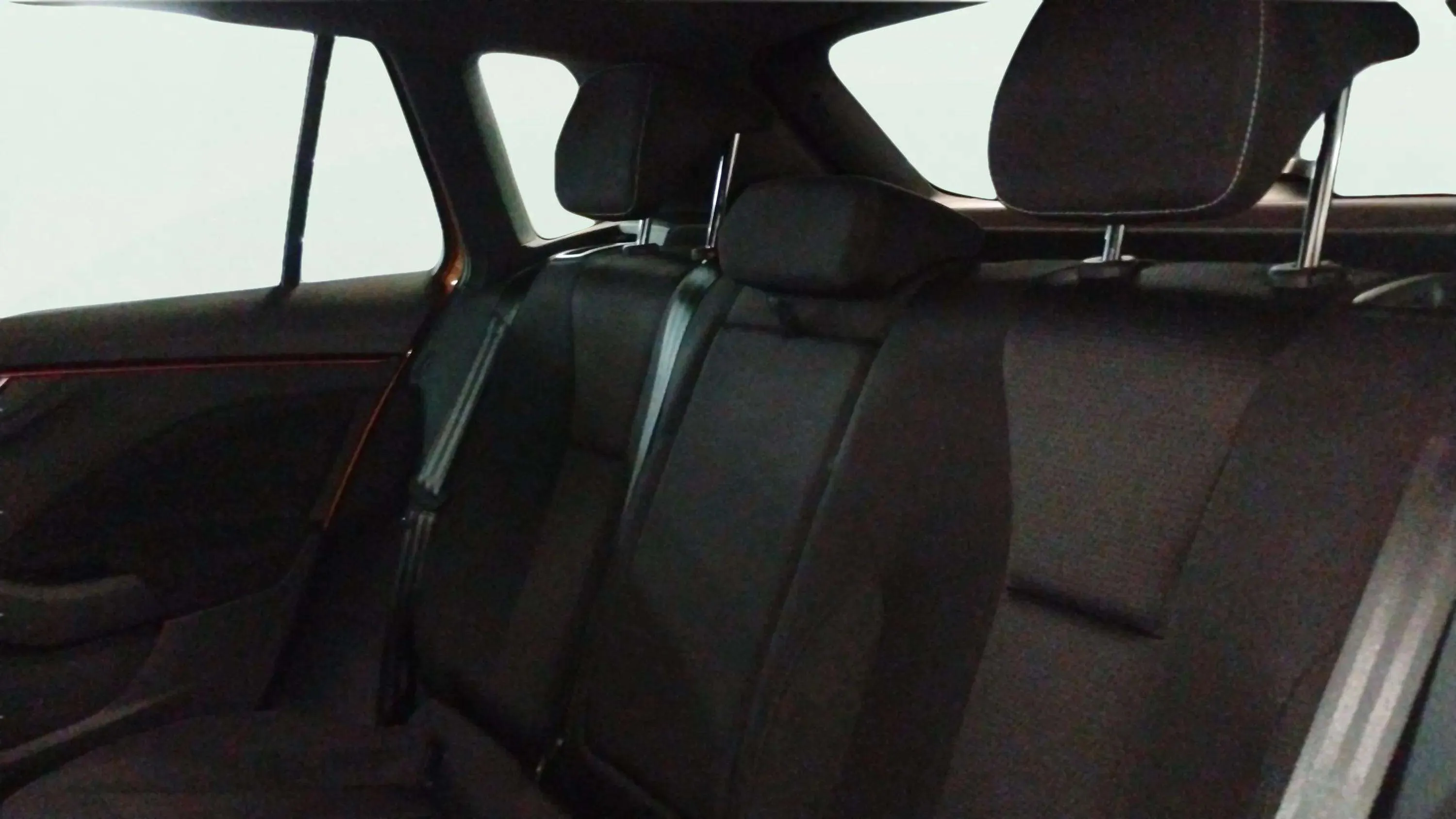Škoda Kamiq 1.5 TSI Selection - foto 14