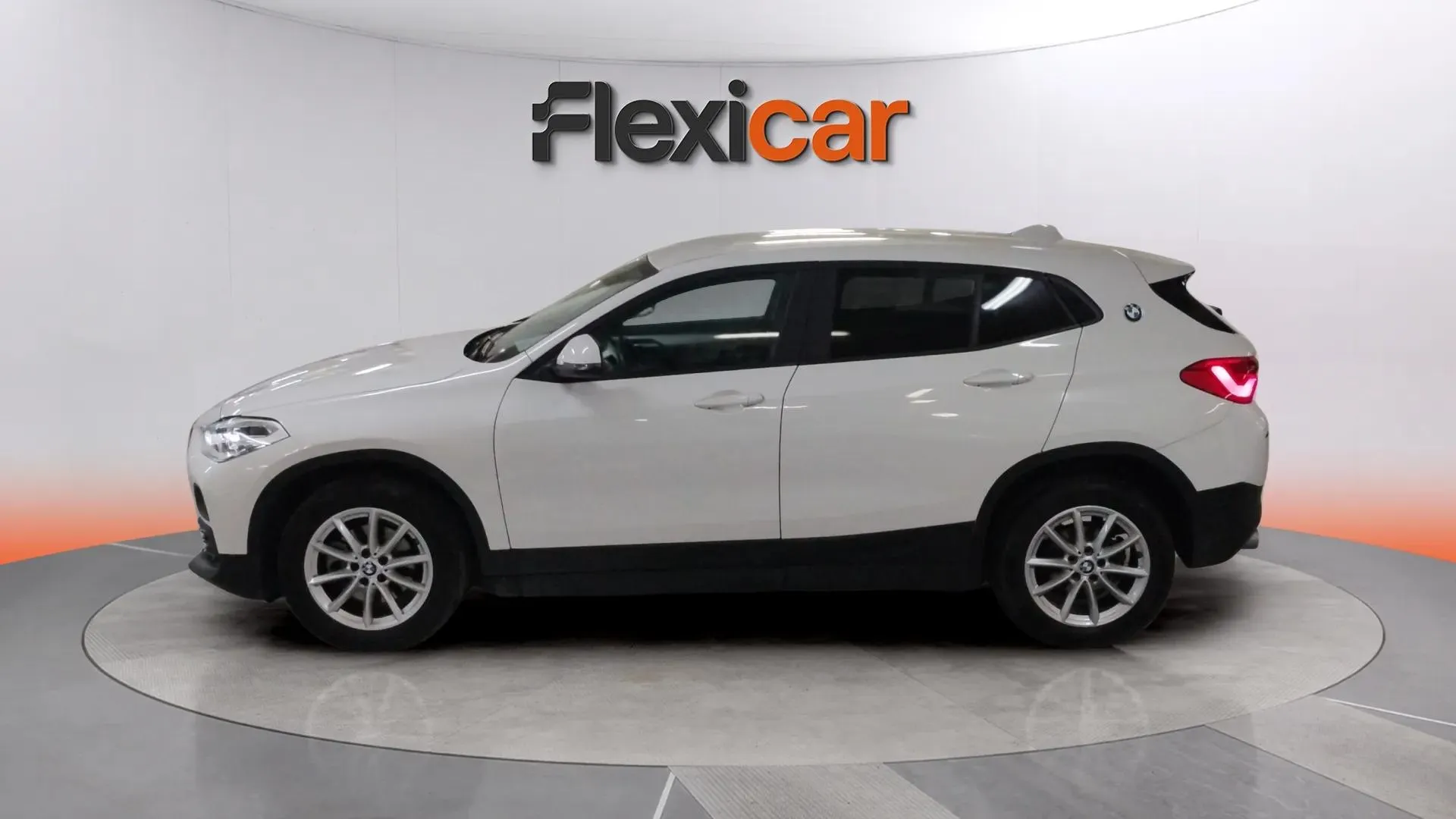 BMW X2 sDrive18d - foto 4