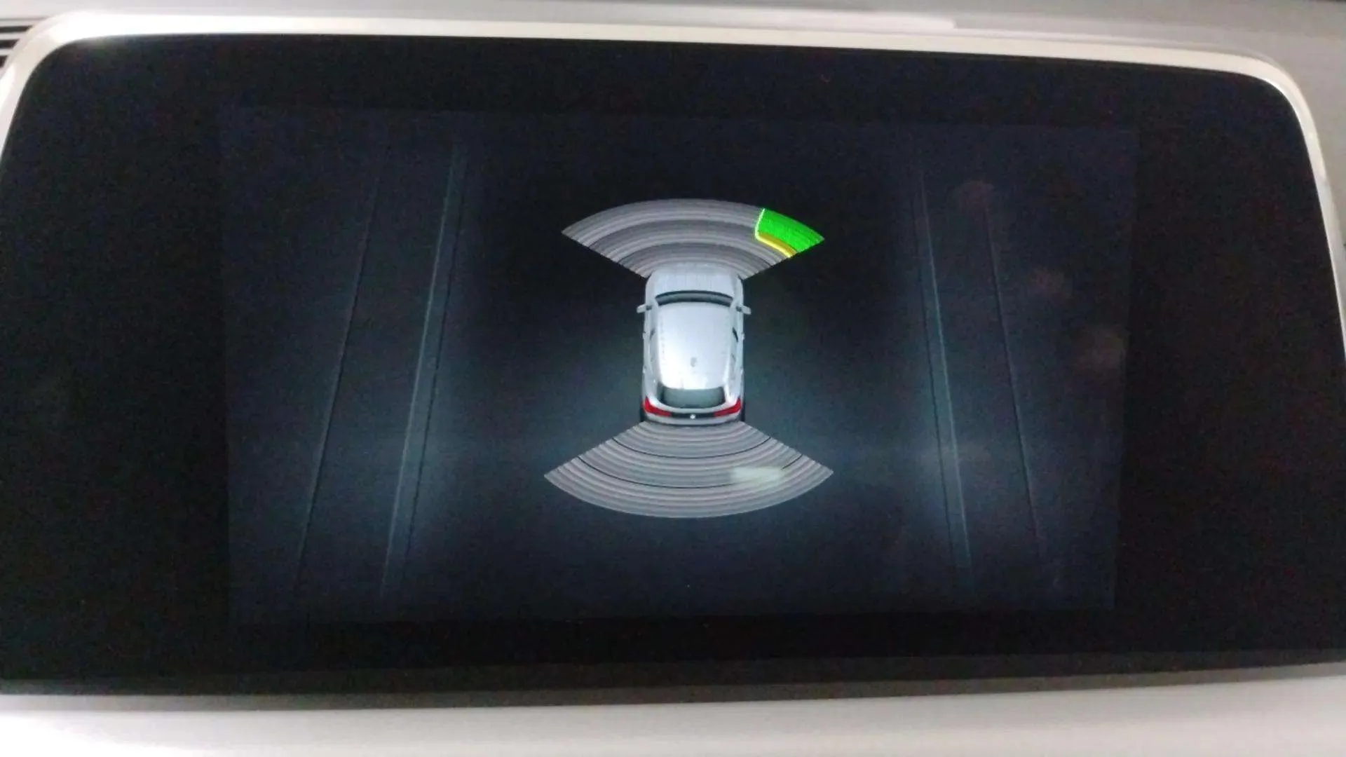 BMW X2 sDrive18d - foto 13