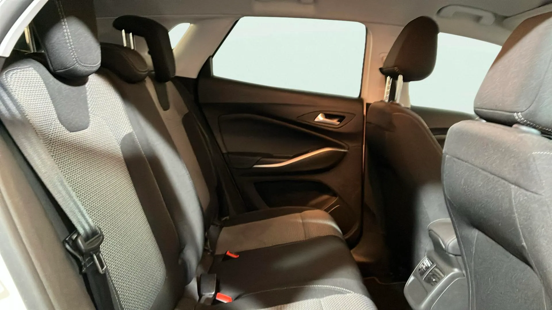 Opel Grandland 1.5 CDTi Business Edition - foto 15