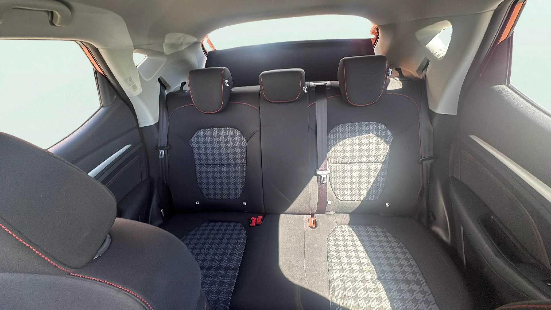 MG ZS 1.5 Comfort - foto 19