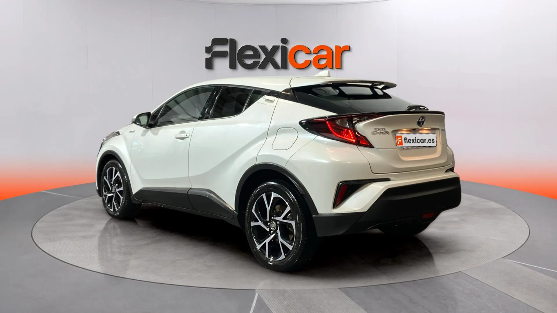 Toyota C-HR 1.8 125H Advance - foto 8