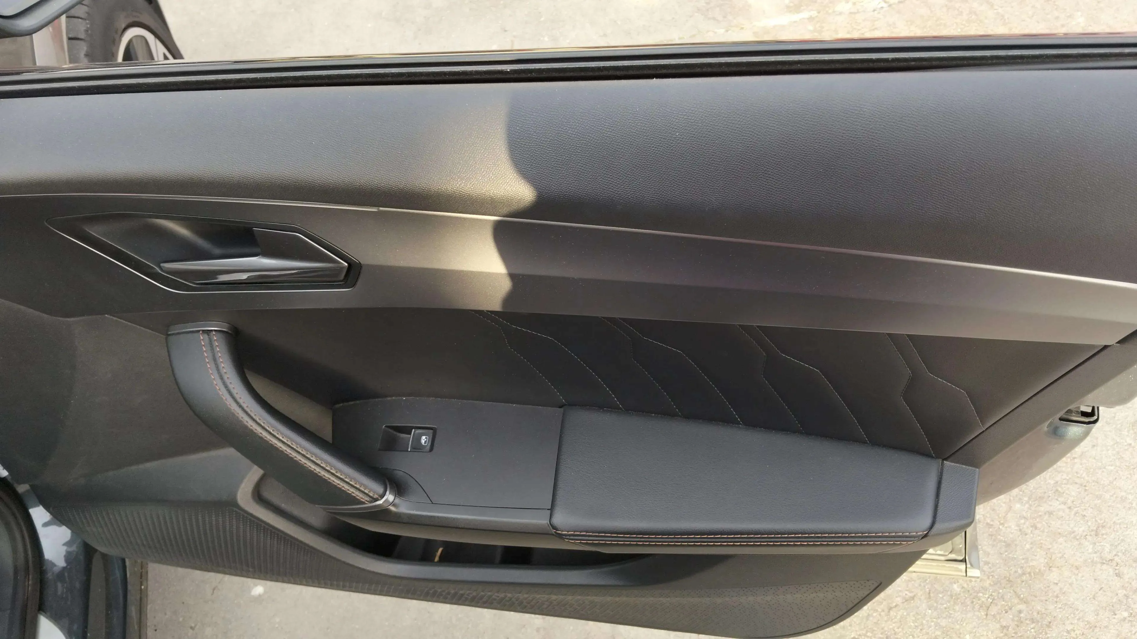 Cupra Formentor 1.4 e-Hybrid DSG - foto 16