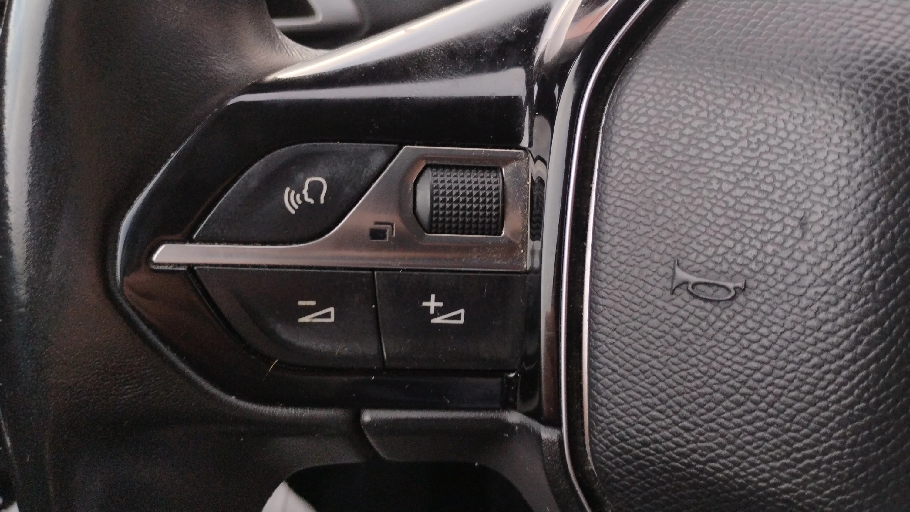 Peugeot 5008 Active 1.2L PureTech - foto 15