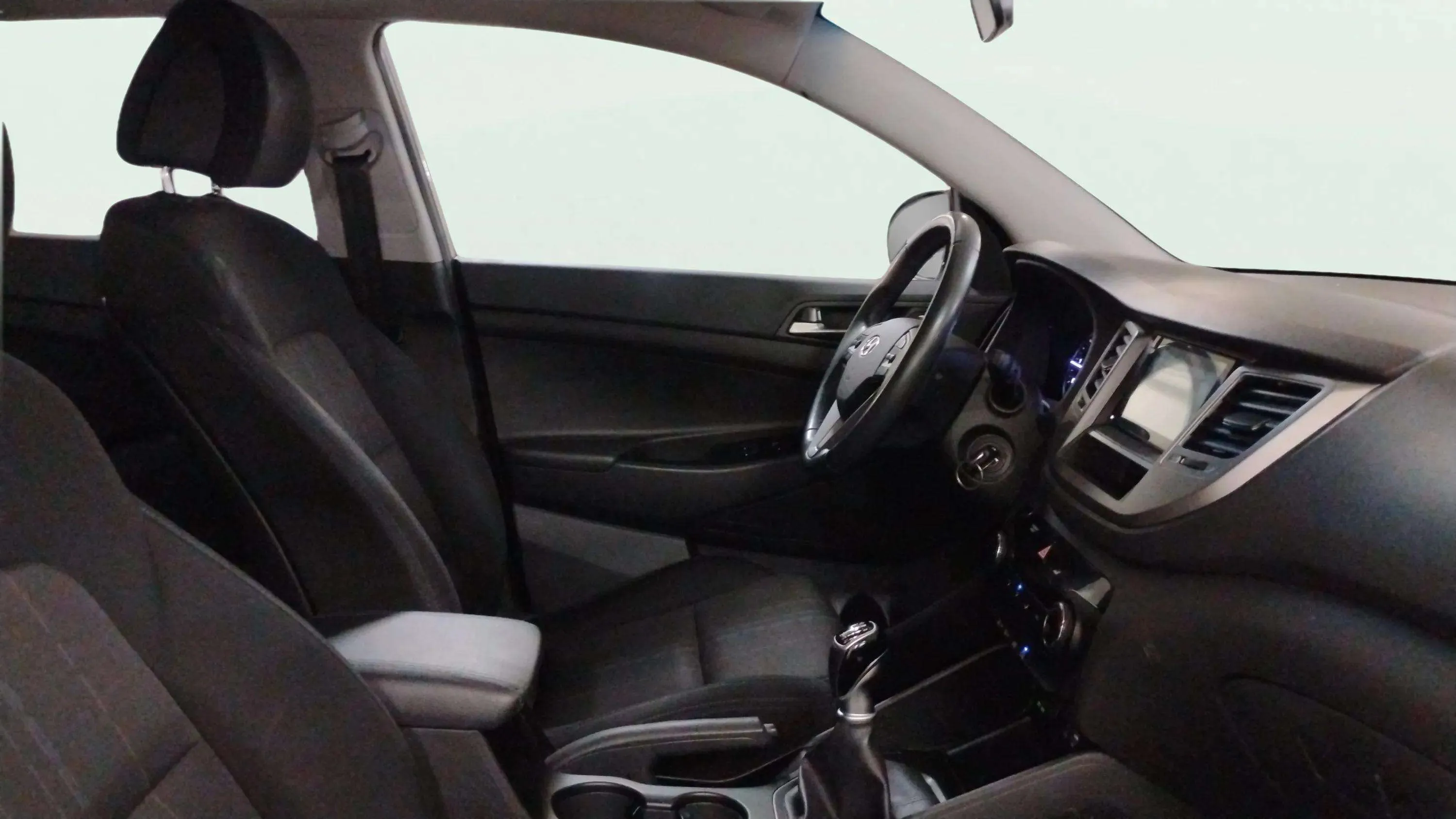 Hyundai Tucson 1.6 CRDi Essence 4x2 - foto 10