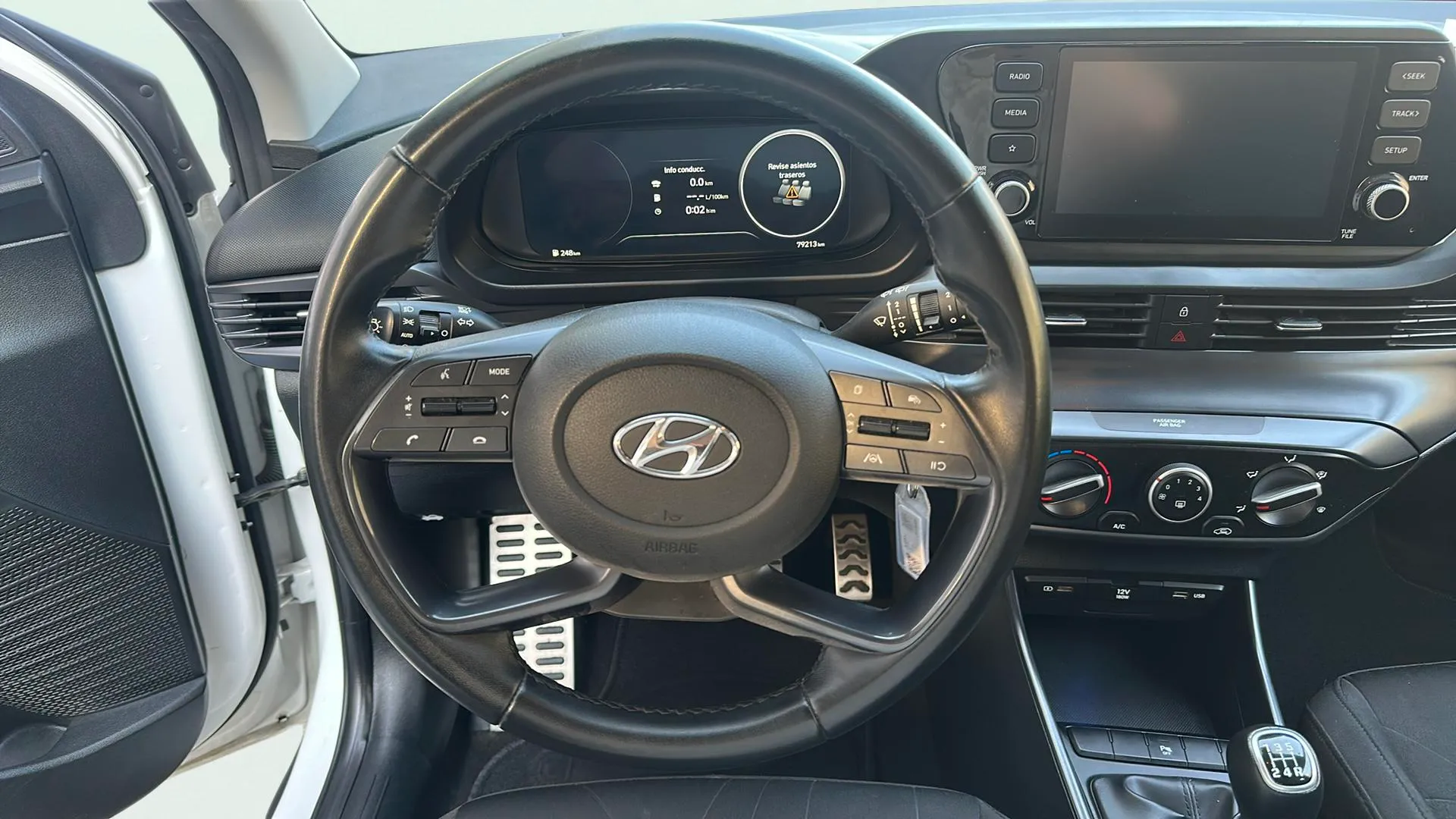Hyundai Bayon 1.2 MPI Maxx - foto 11