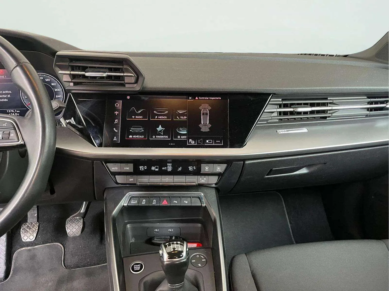 Audi A3 Sportback 30 TDI - foto 8