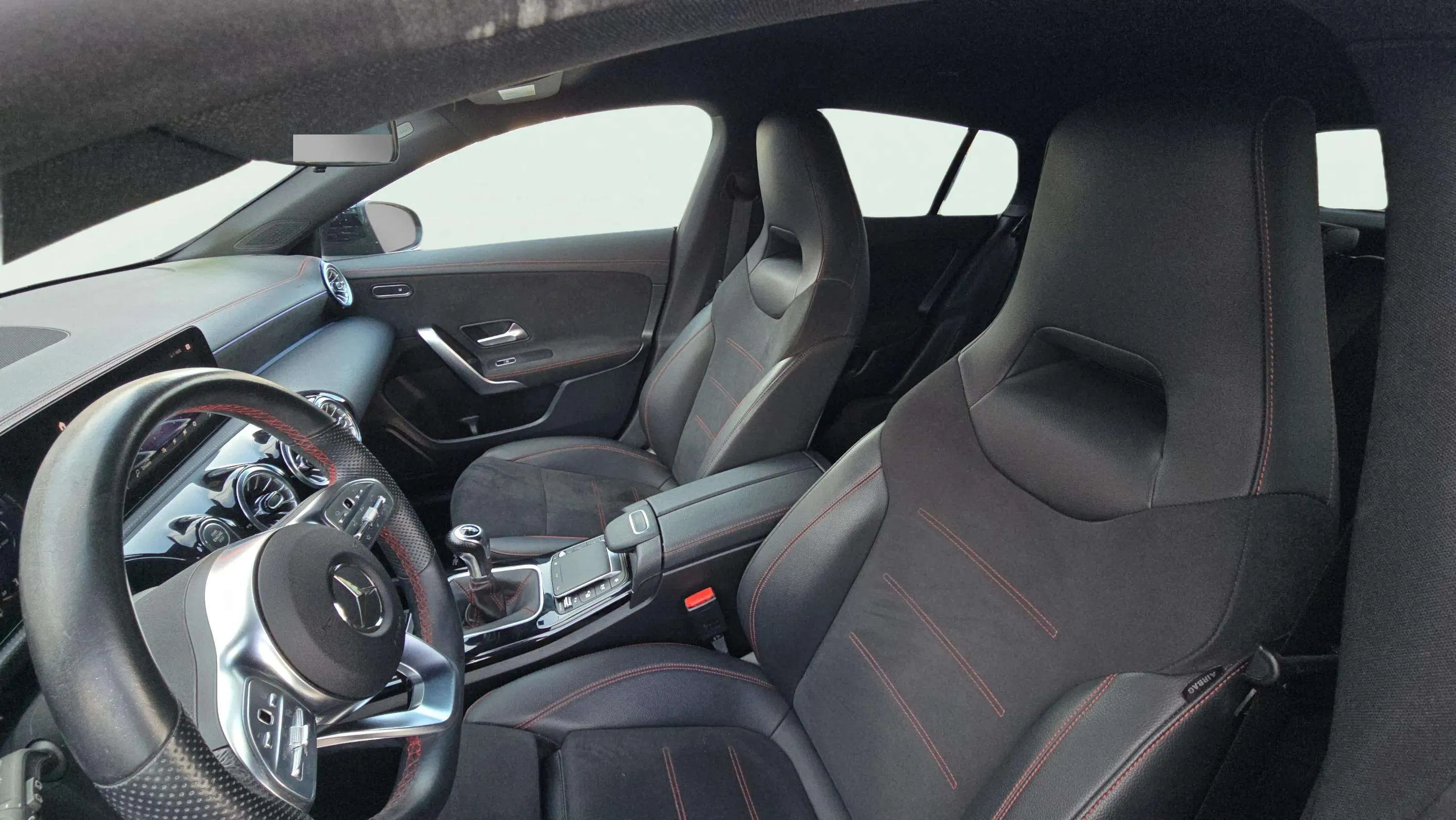 Mercedes-Benz CLA 200 Shooting Brake - foto 20