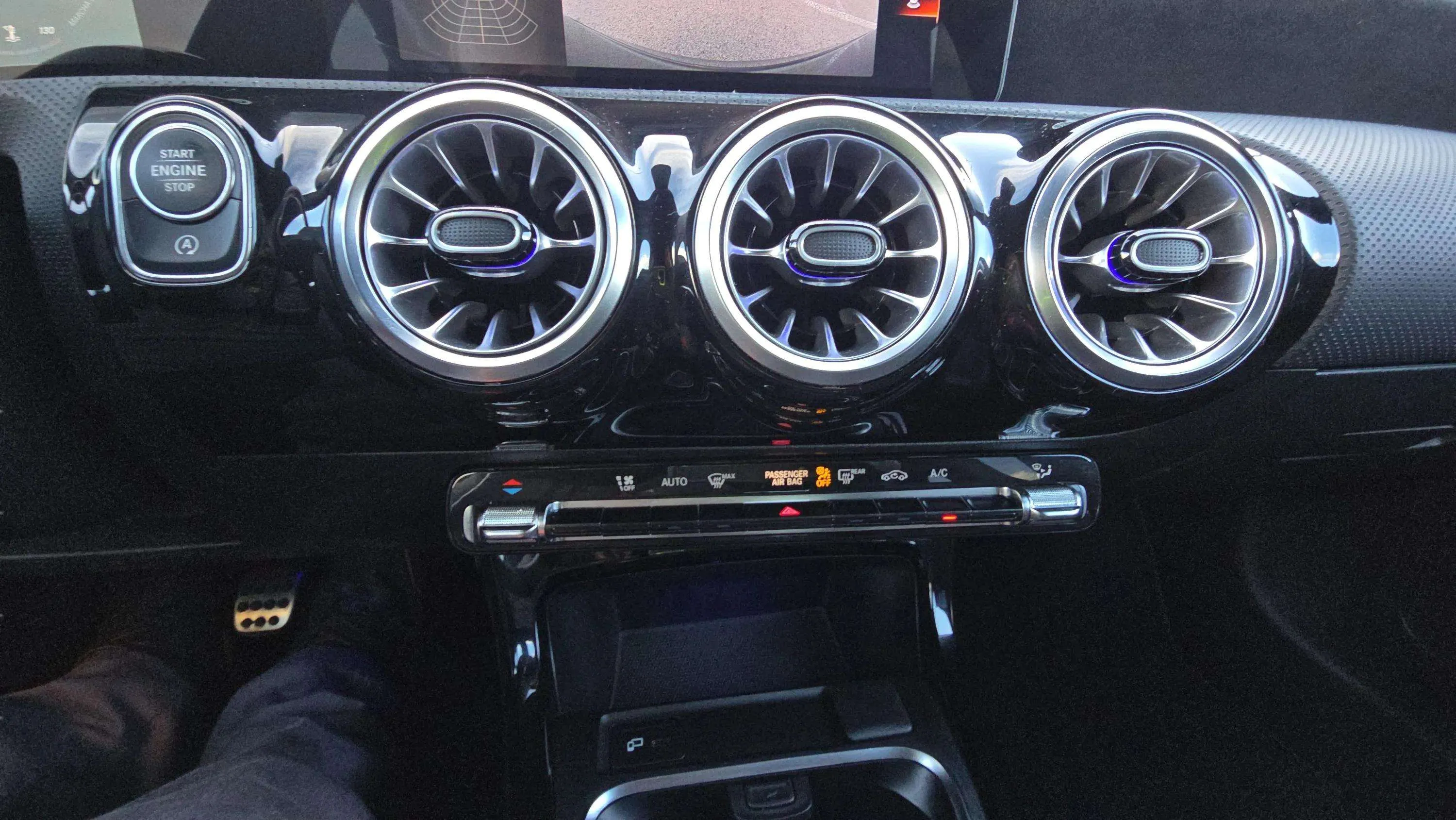 Mercedes-Benz CLA 200 Shooting Brake - foto 18