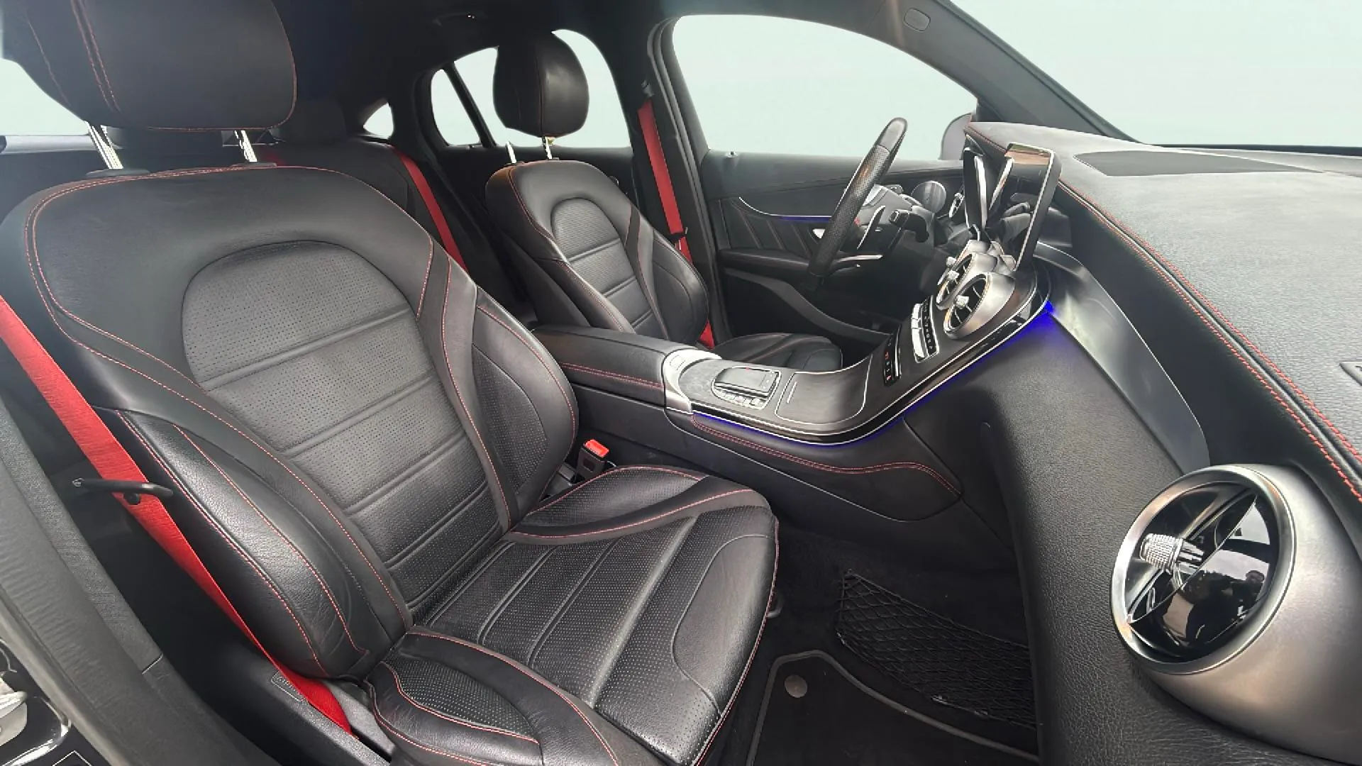 Mercedes-Benz GLC Mercedes-AMG GLC 43 4MATIC - foto 13