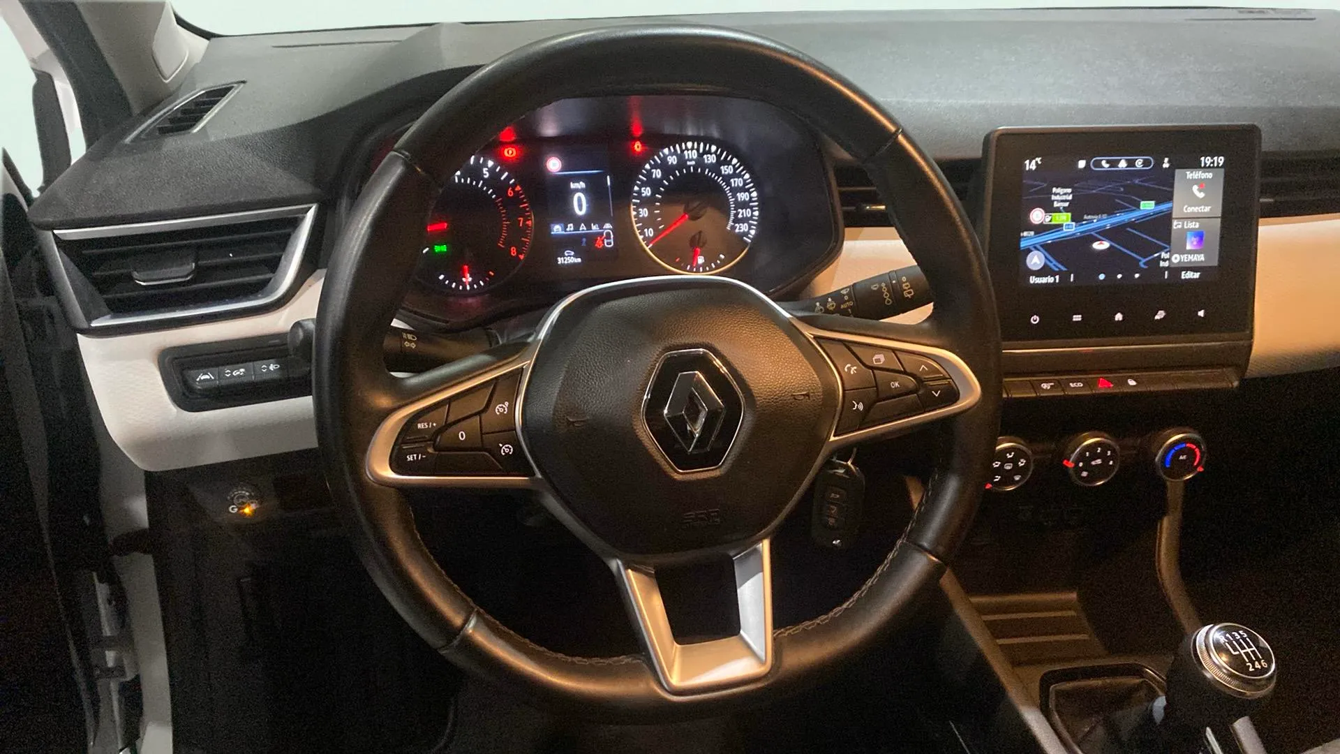 Renault Clio Evolution TCe - foto 8