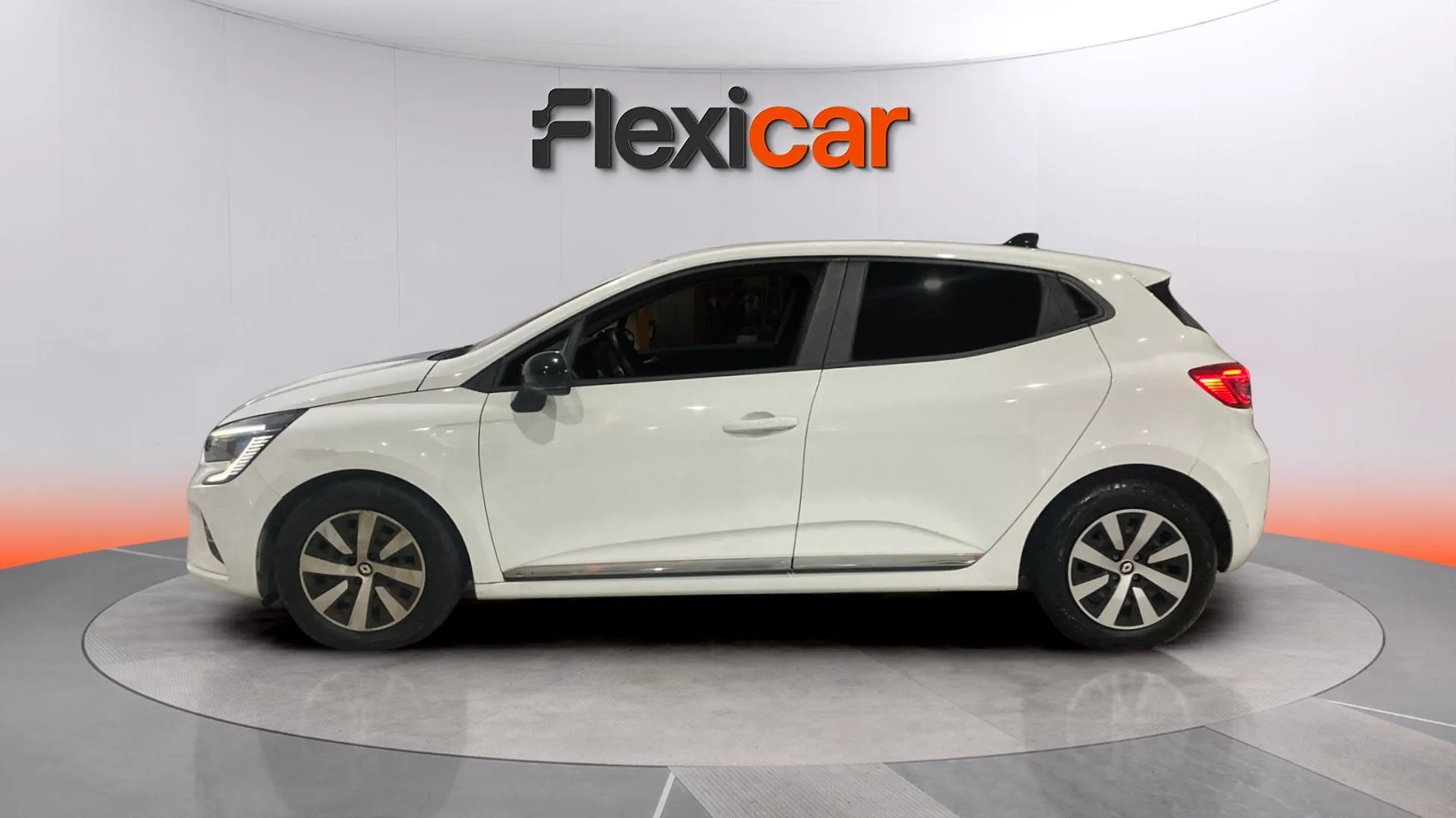 Renault Clio Evolution TCe - foto 5
