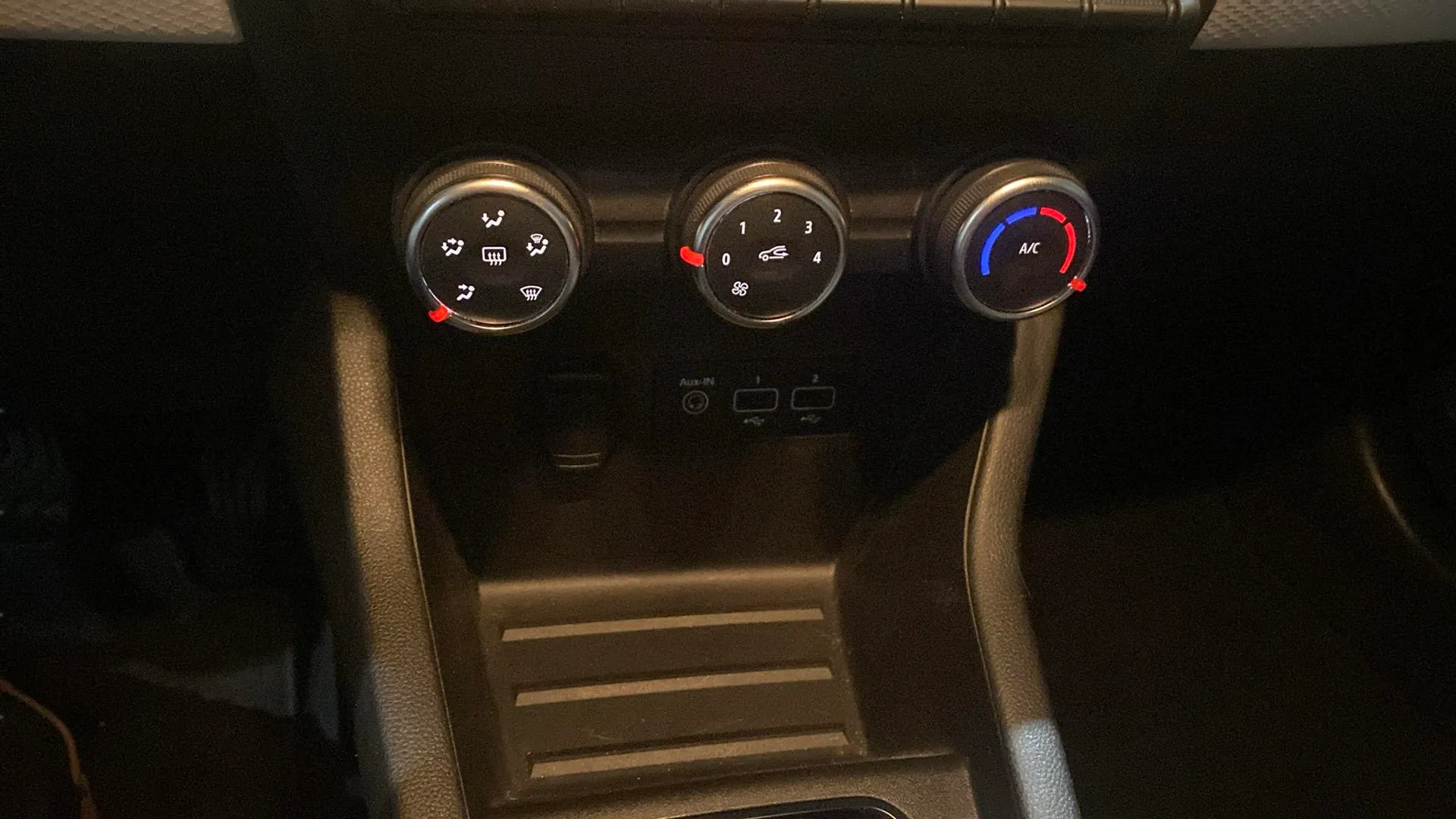Renault Clio Evolution TCe - foto 15