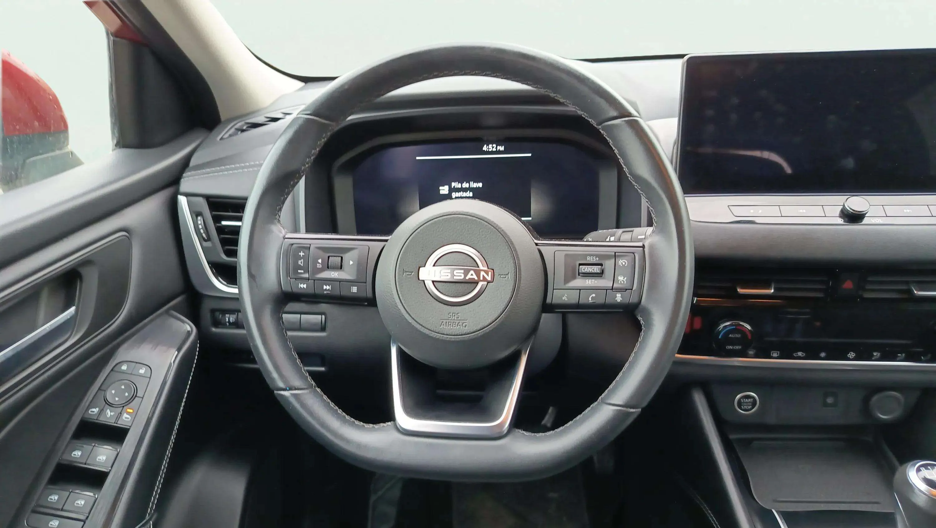 Nissan Qashqai DIG-T N-Connecta - foto 12