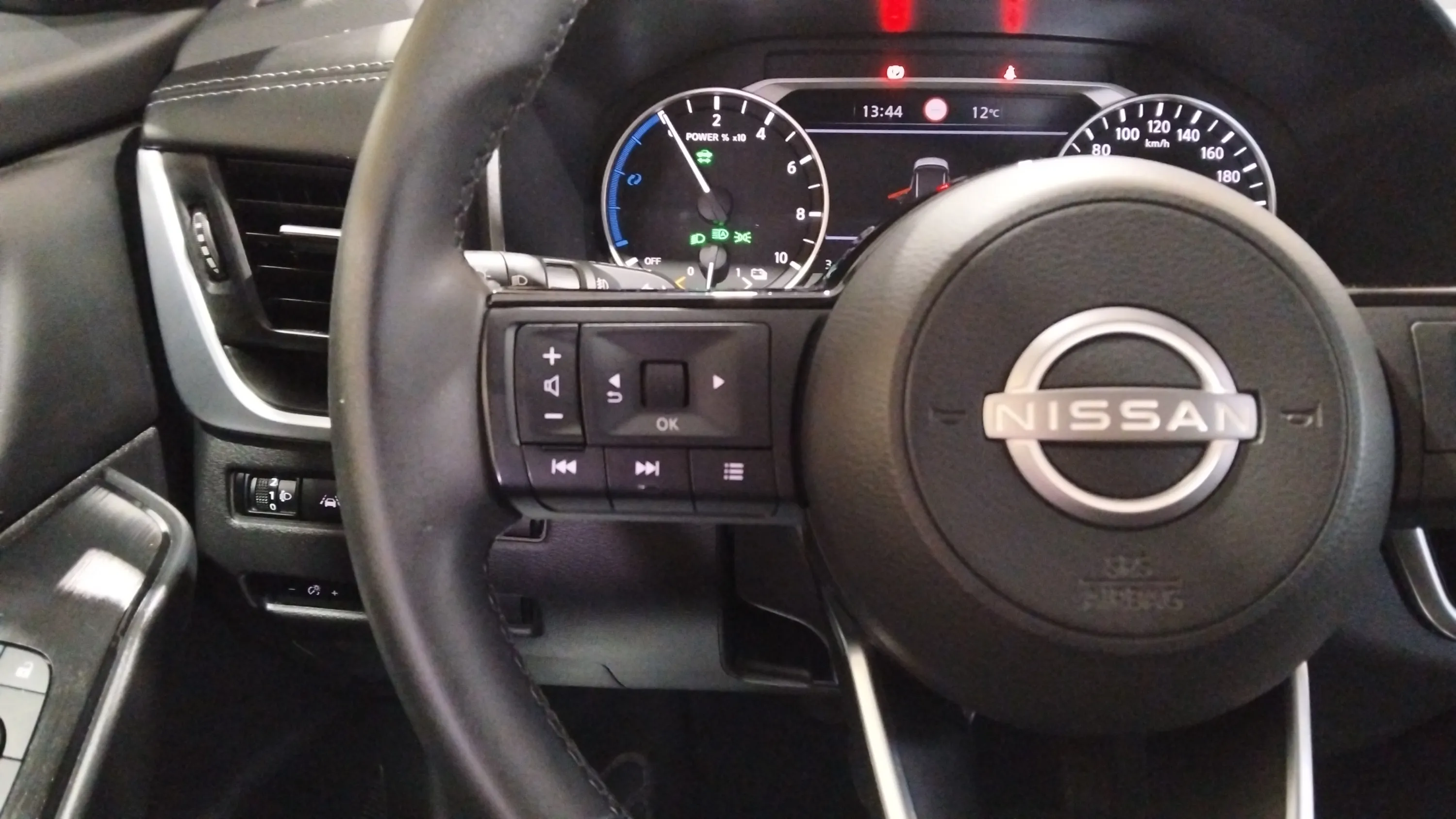 Nissan Qashqai DIG-T mHEV Xtronic Acenta - foto 13