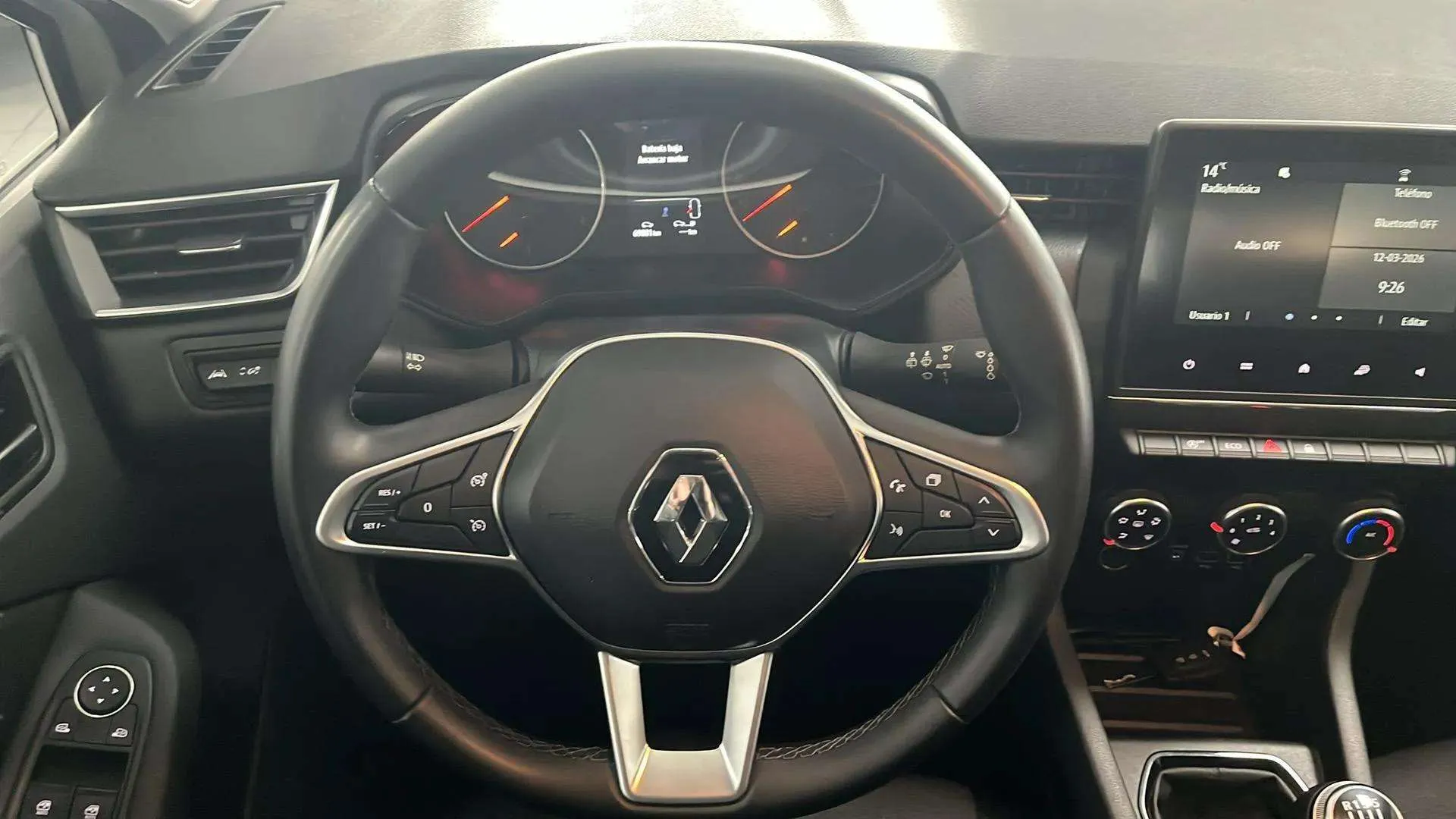 Renault Clio Equilibre TCe - foto 10