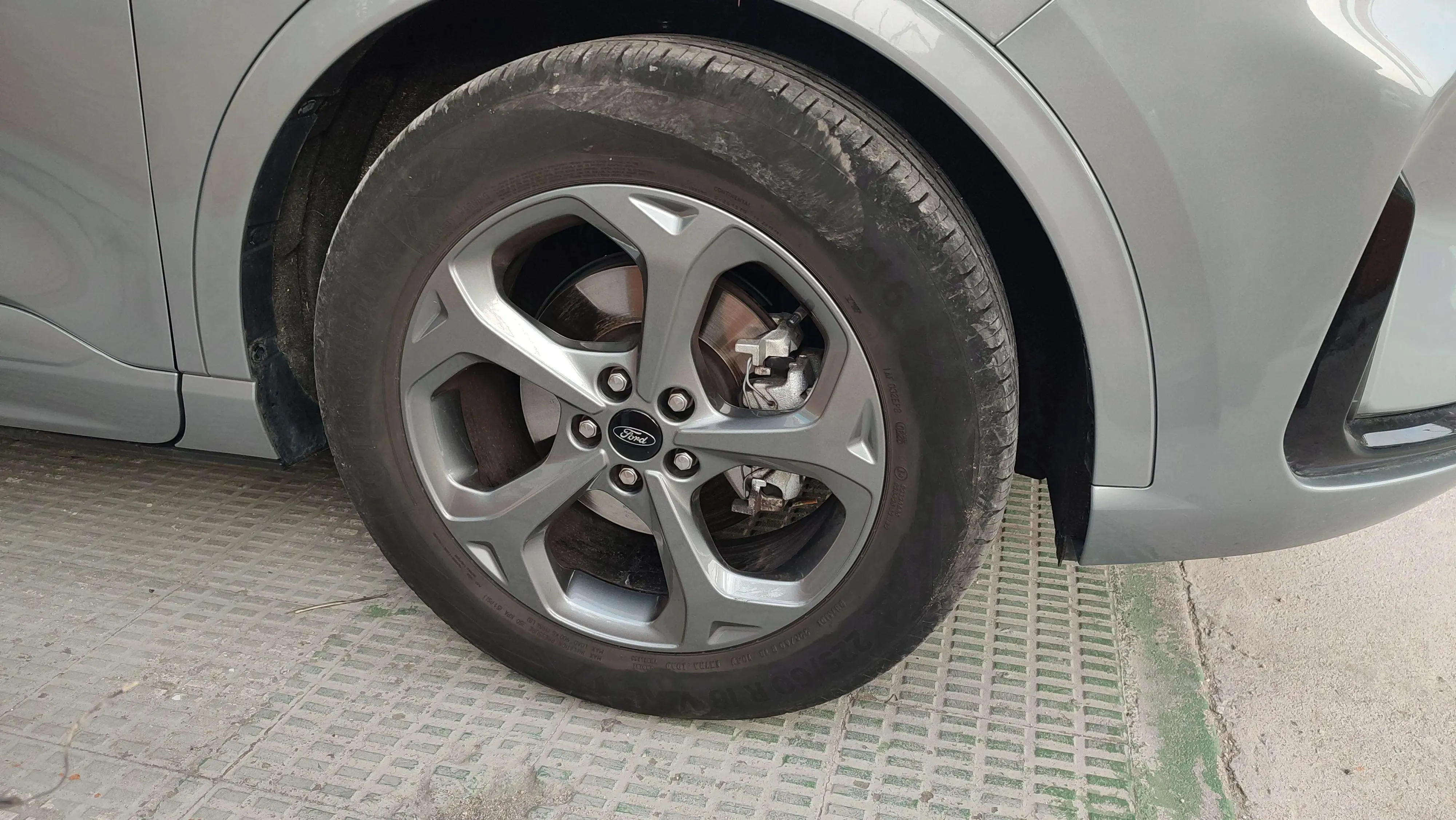 Ford Kuga ST-Line 1.5T EcoBoost - foto 7