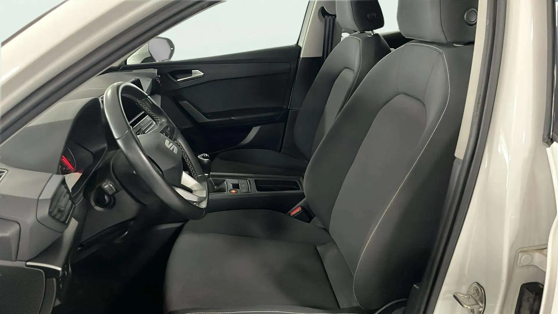 SEAT León 2.0 TDI Reference - foto 19
