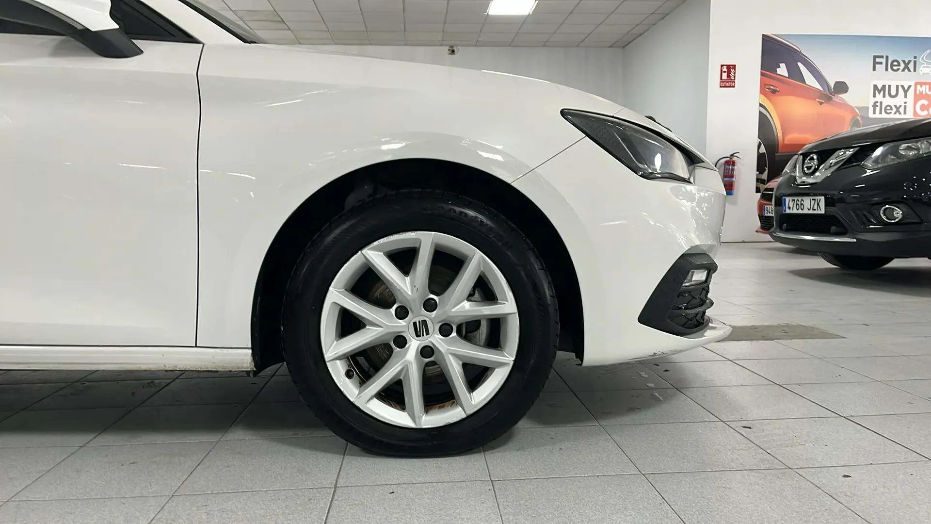 SEAT León 2.0 TDI Reference - foto 8