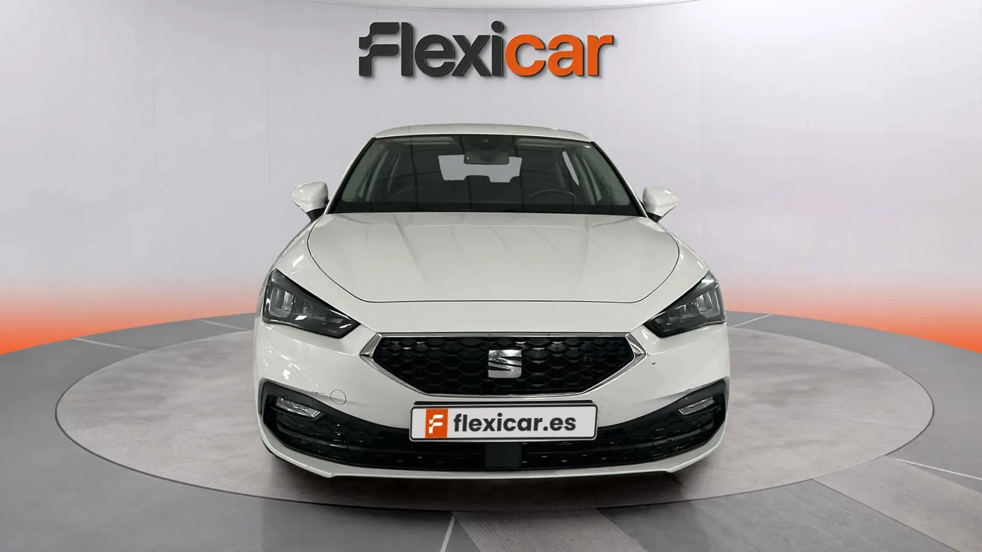 SEAT León 2.0 TDI Reference - foto 2