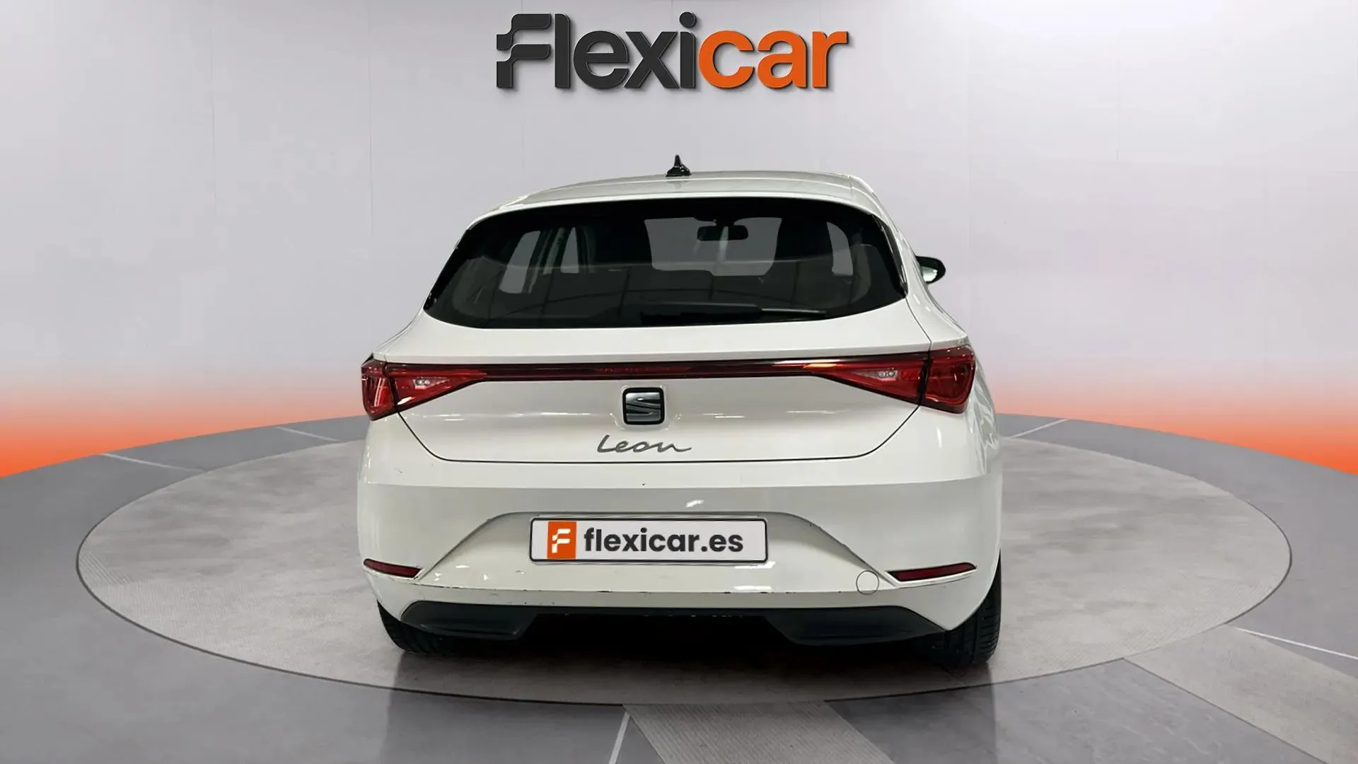SEAT León 2.0 TDI Reference - foto 5