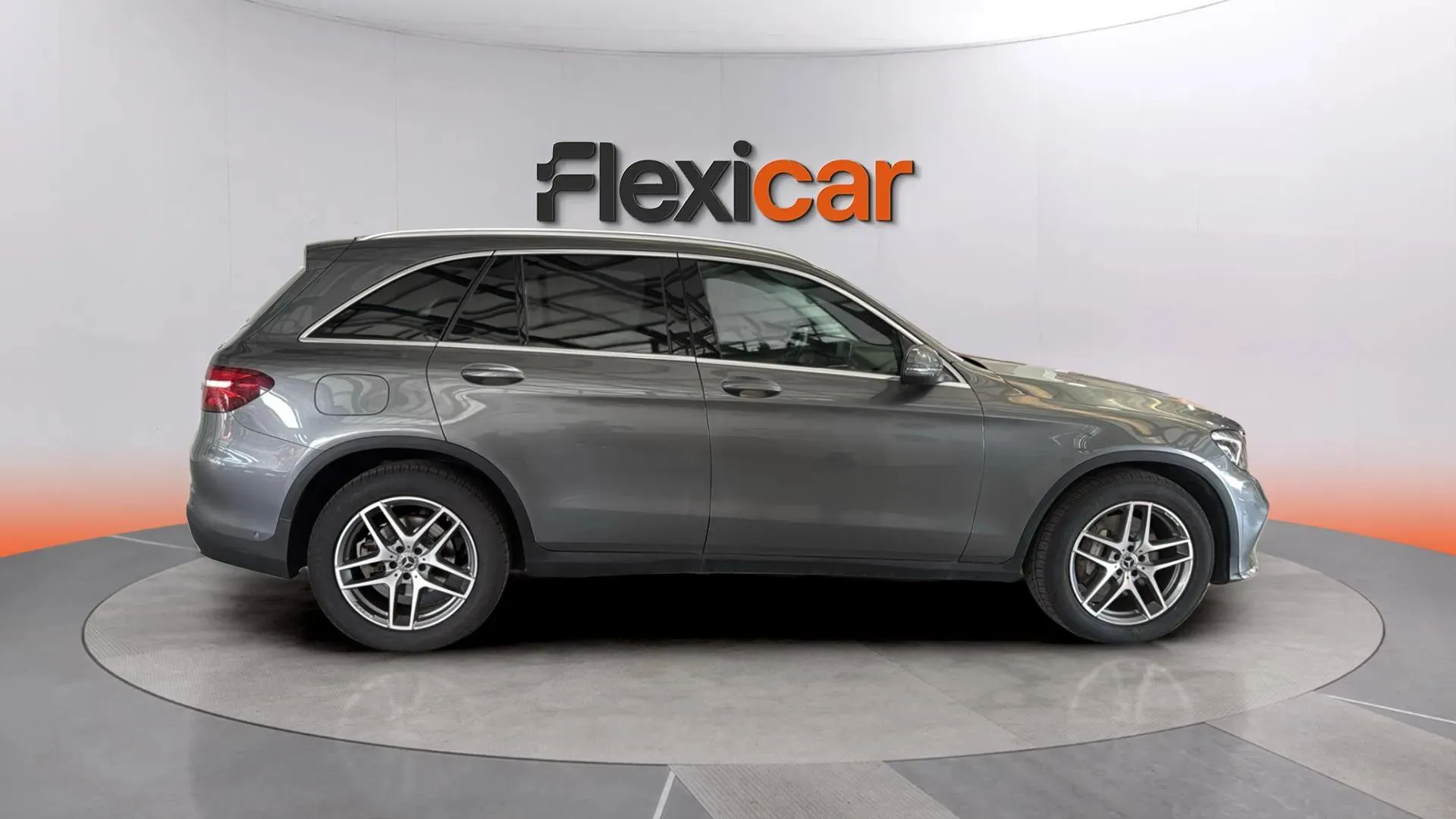 Mercedes-Benz GLC 220 d 4MATIC - foto 3